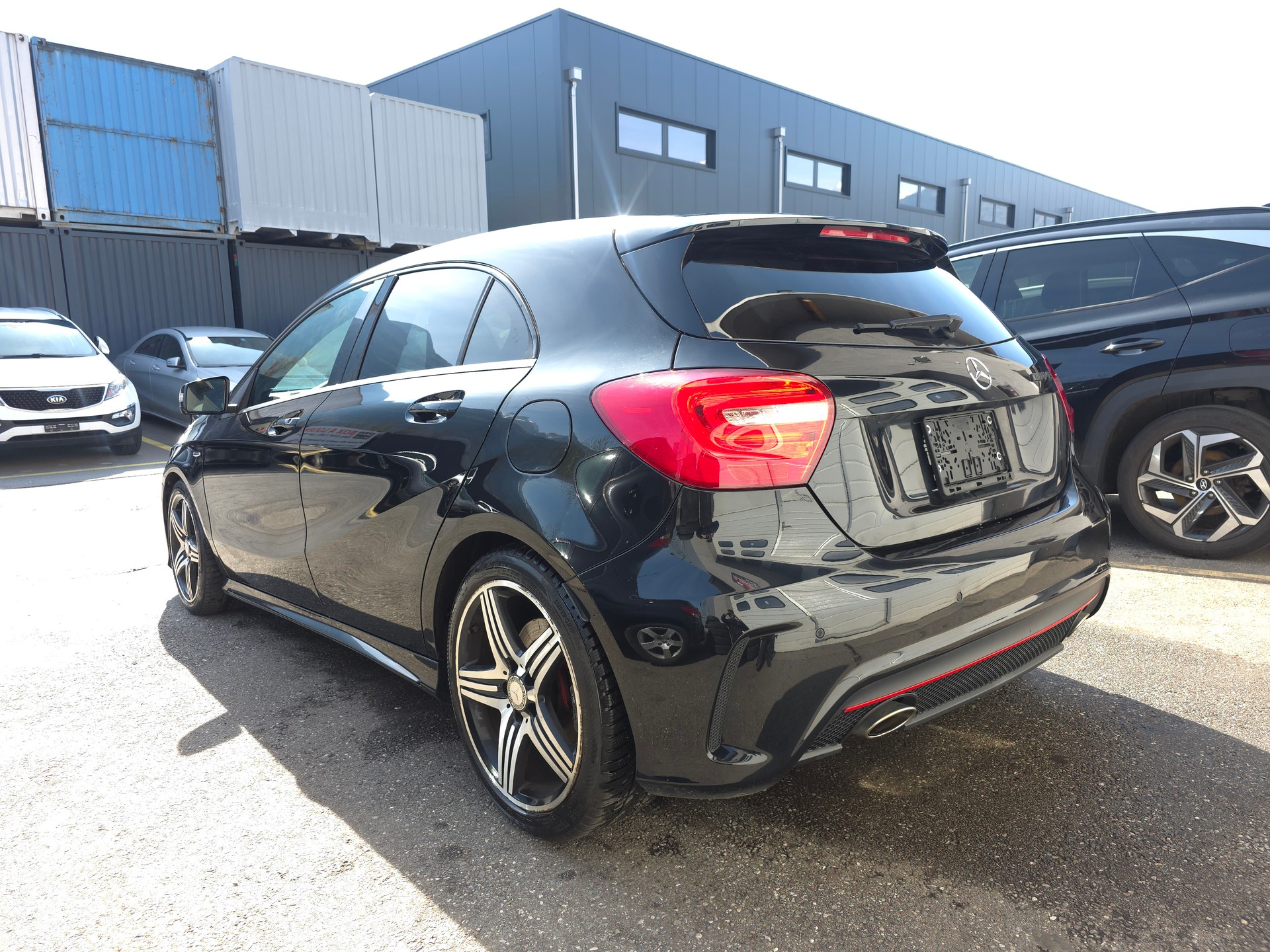 MERCEDES-BENZ A 250 Sport 7G-DCT-showroom-element-2