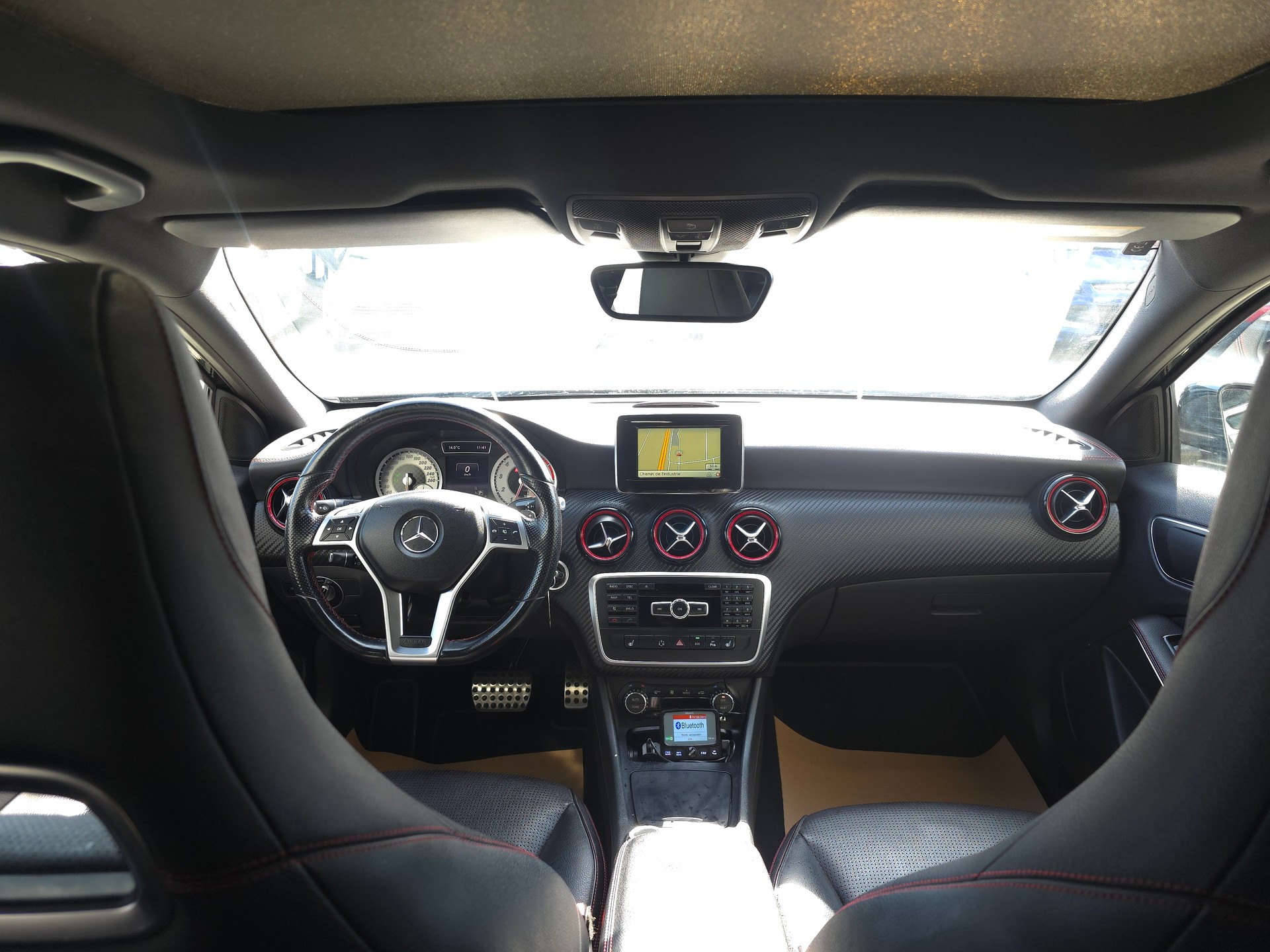 MERCEDES-BENZ A 250 Sport 7G-DCT-image-8