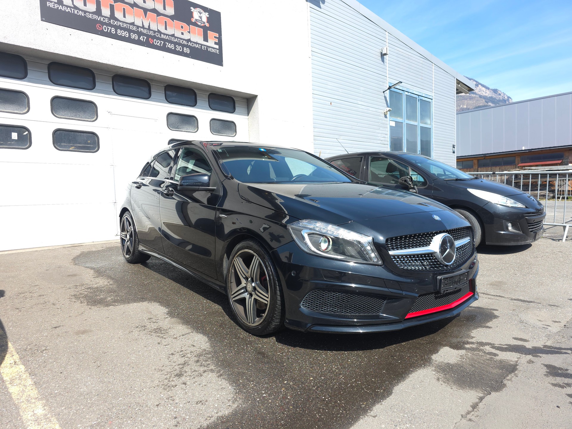 MERCEDES-BENZ A 250 Sport 7G-DCT-image-5