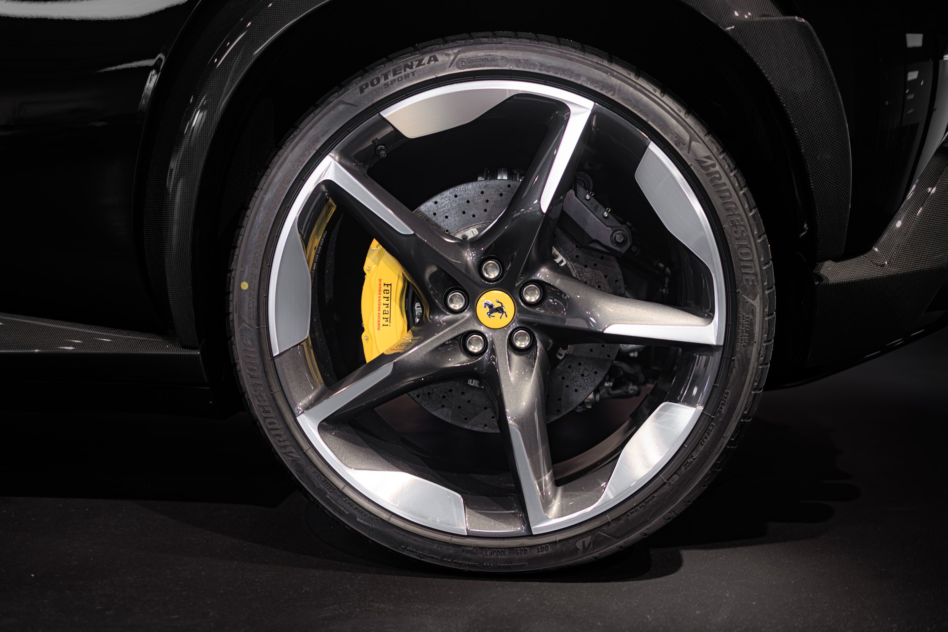 FERRARI Purosangue 6.5 V12-image-10