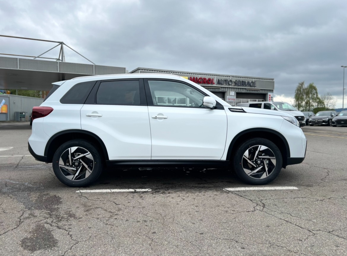 SUZUKI Vitara 1.4 Boosterjet Compact Top 4x4 Hybrid Automatic-image-11