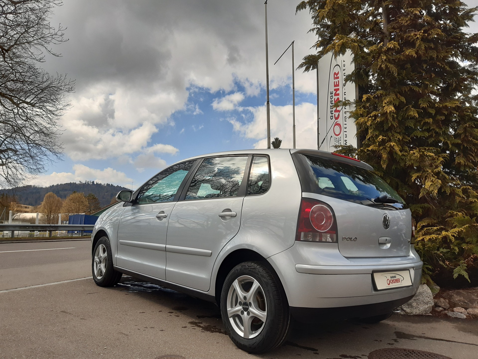 VW Polo 1.4 16V Young&Fresh-showroom-element-1