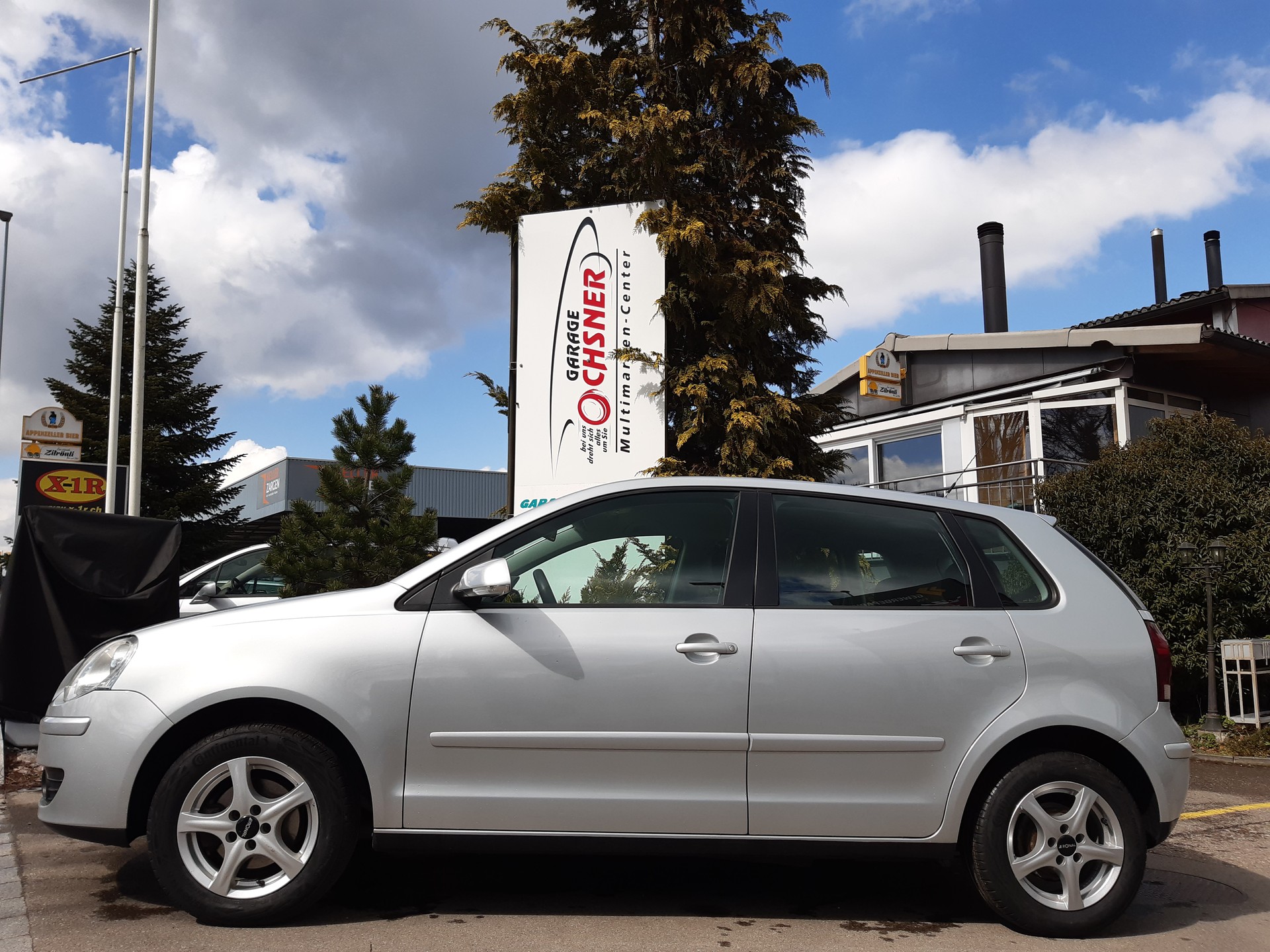 VW Polo 1.4 16V Young&Fresh-image-13