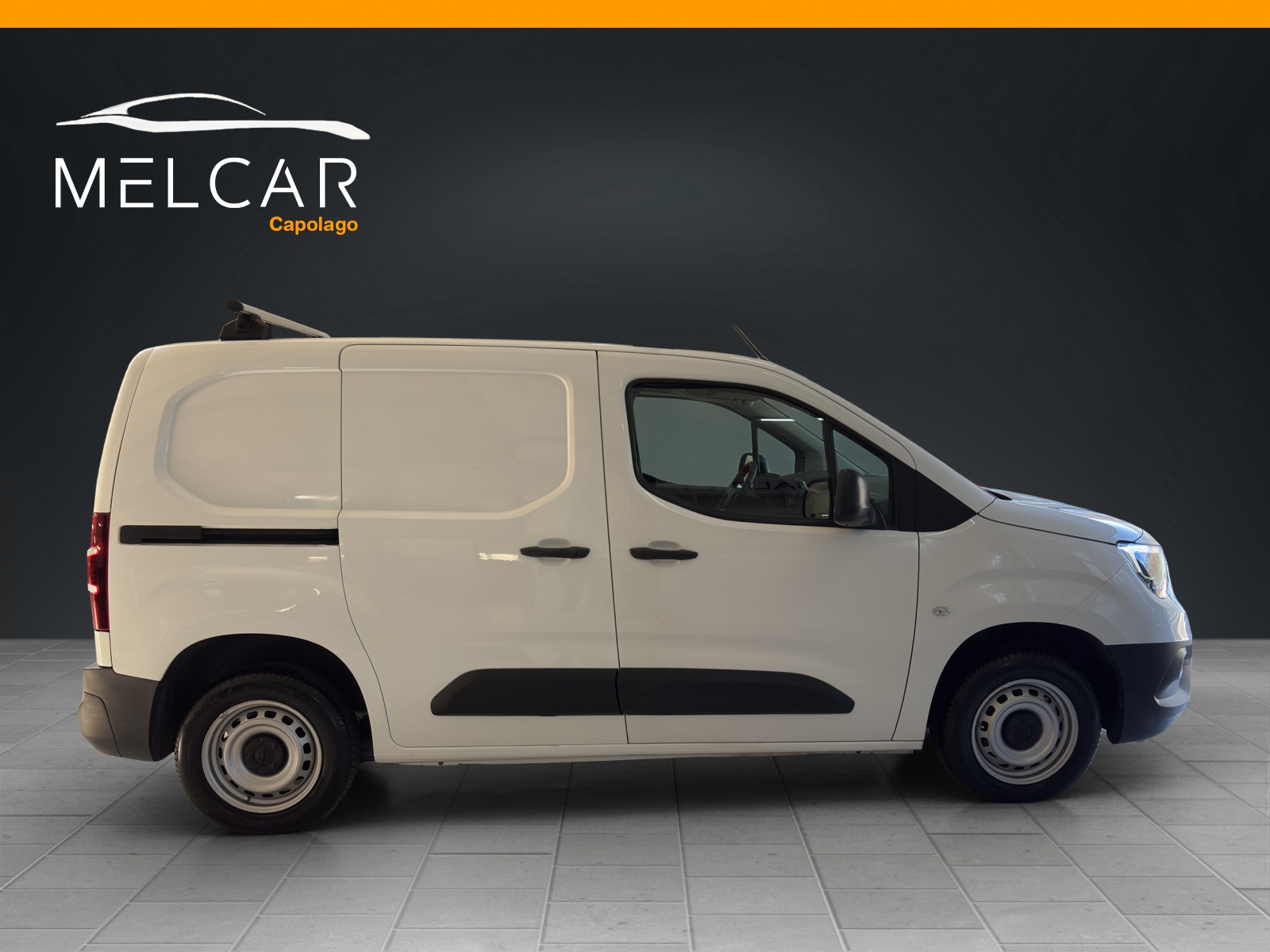 OPEL Combo 1.2 Cargo Essentia start/stop-image-7