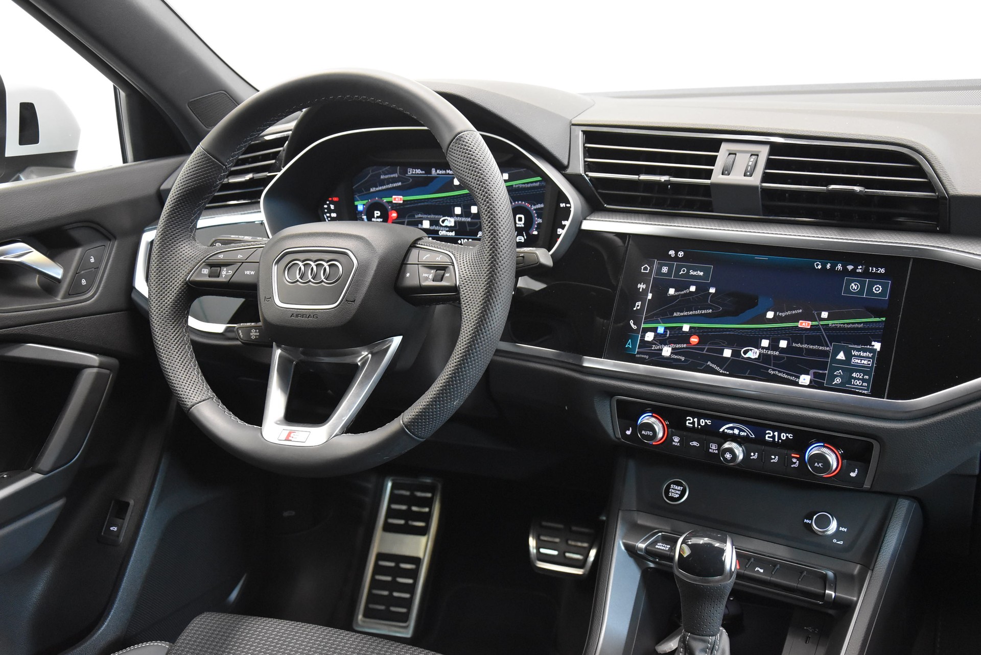 AUDI Q3 Sportback 35 TFSI Attraction S-tronic S-LINE INTERIEUR-image-3