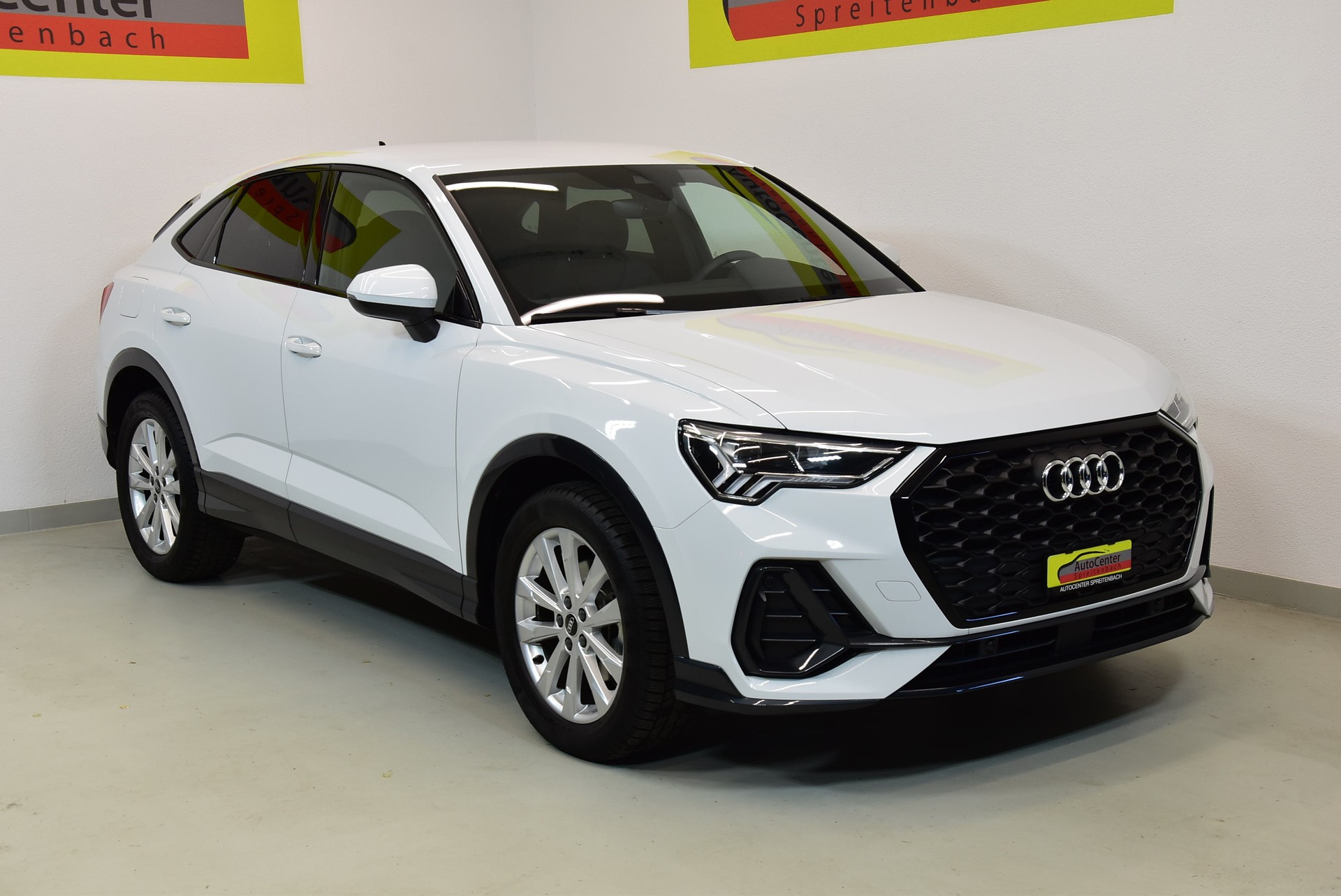AUDI Q3 Sportback 35 TFSI Attraction S-tronic S-LINE INTERIEUR