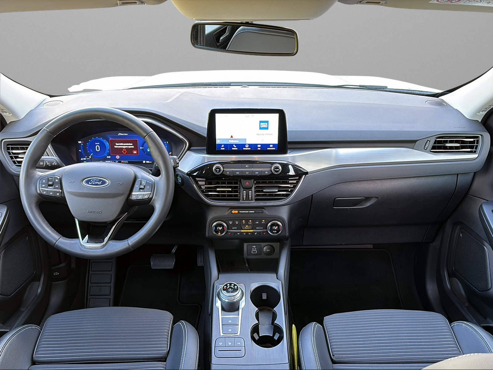 FORD Kuga 2.5 FHEV Titanium X 4WD-image-8