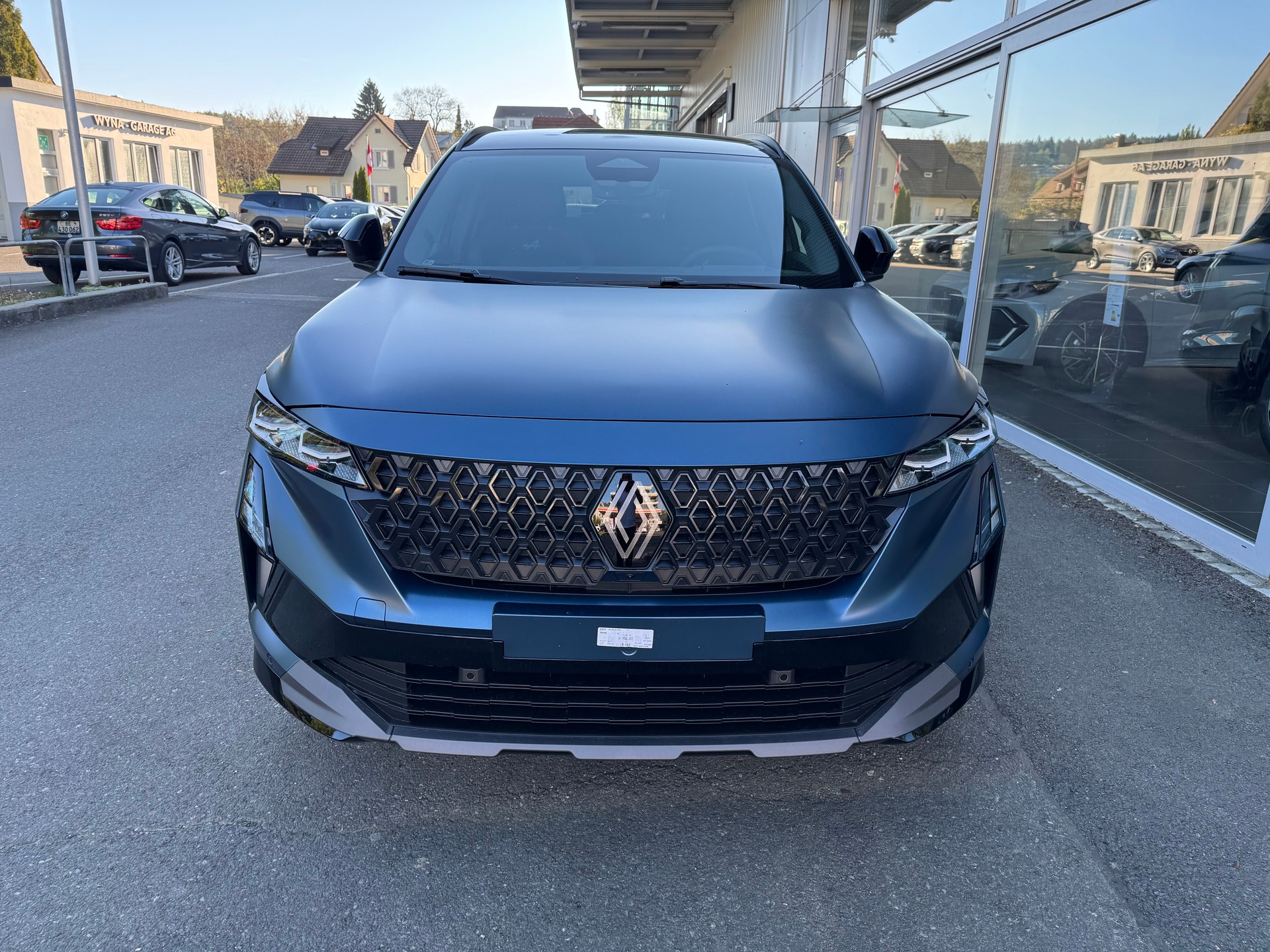 RENAULT Espace 1.2 E-Tech 200 Esprit Alpine 5-Sitze-image-2