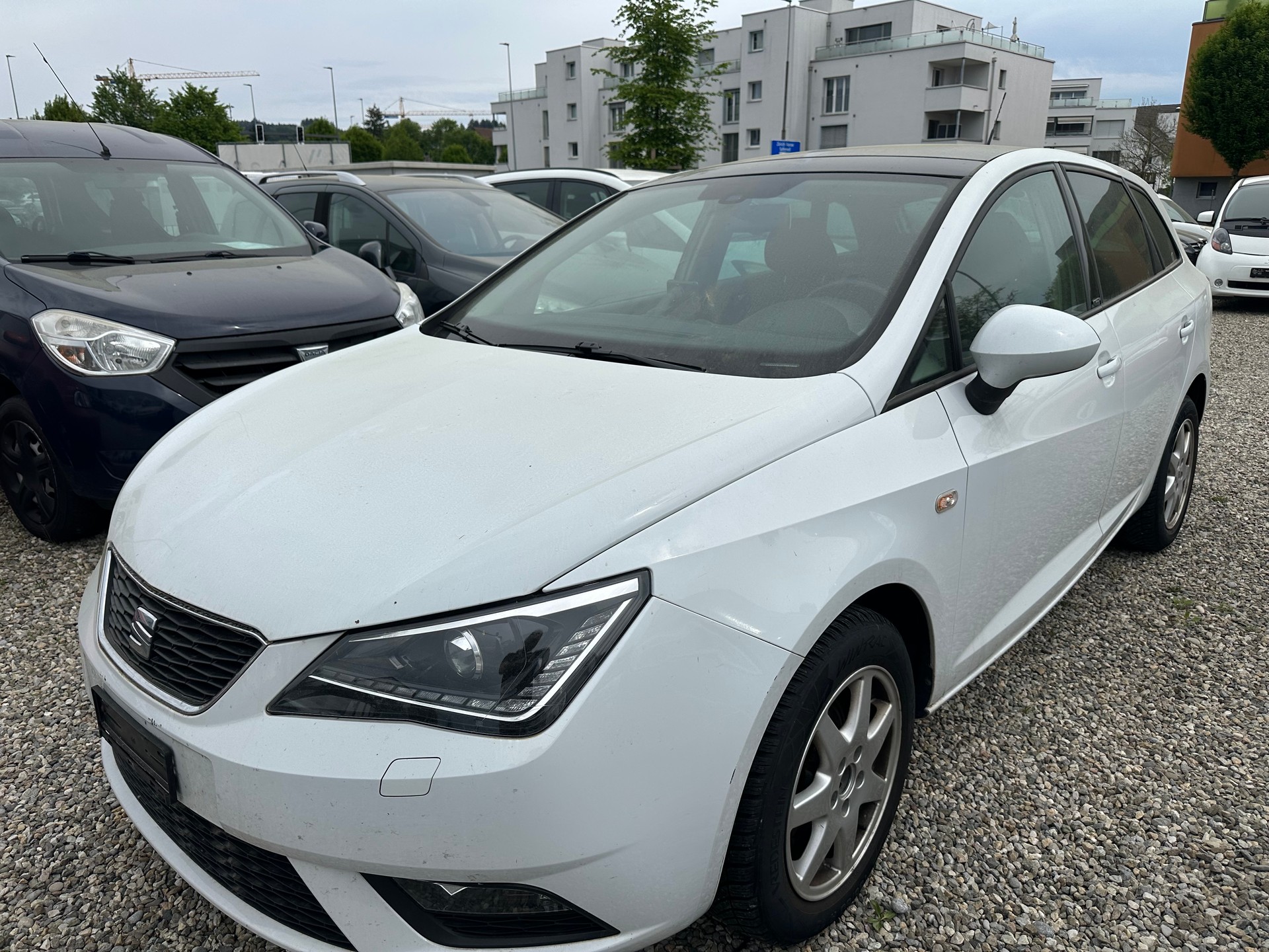 SEAT Ibiza ST 1.2 TSI FR Viva Stopp-Start-image-1