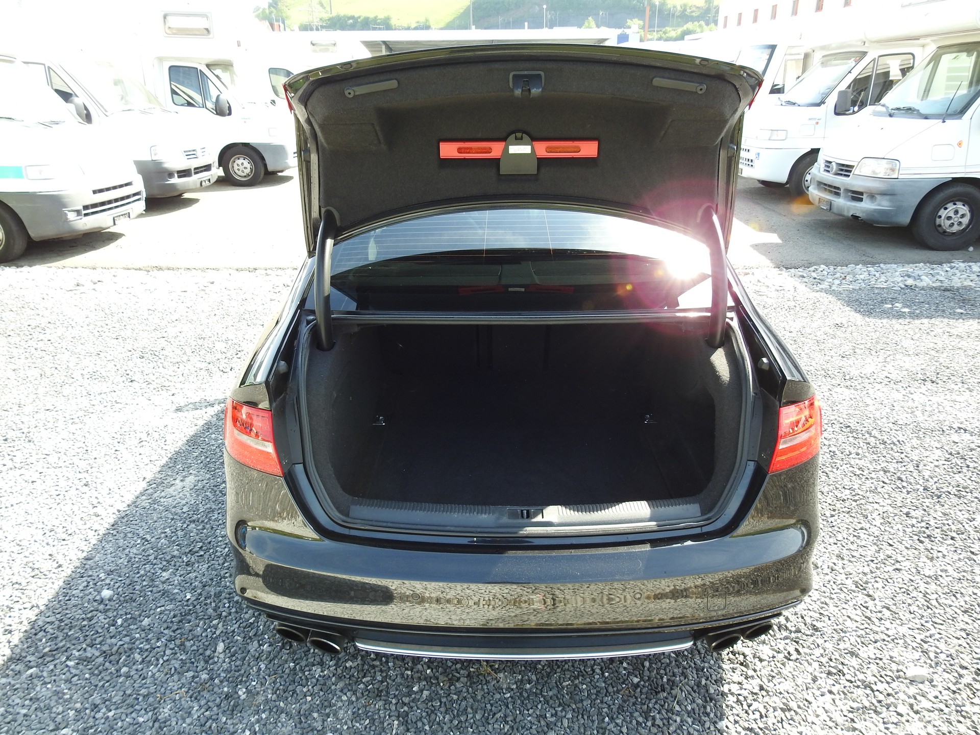 AUDI S4 Limousine 3.0 TFSI quattro S-tronic-image-10