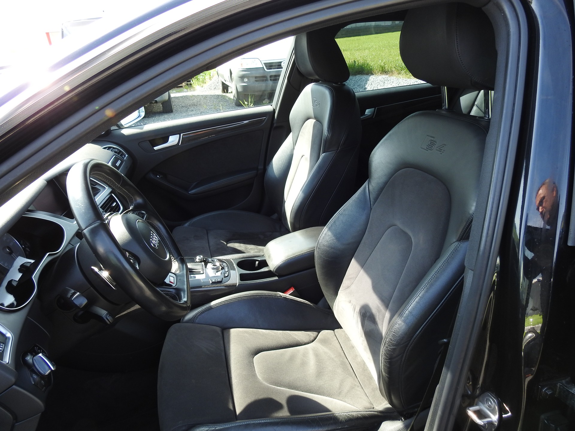 AUDI S4 Limousine 3.0 TFSI quattro S-tronic-image-13