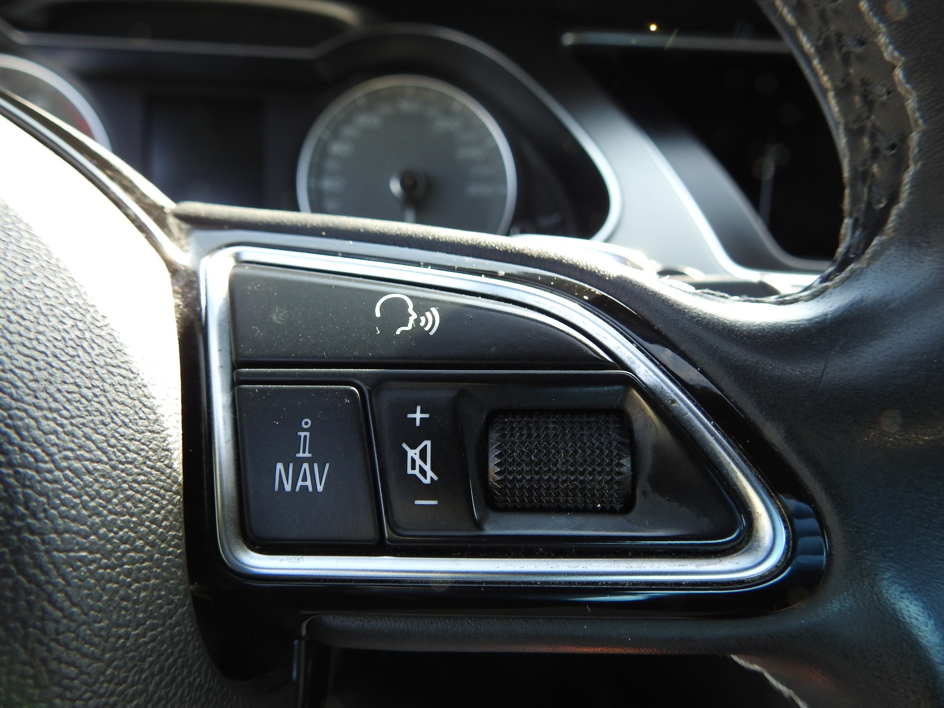AUDI S4 Limousine 3.0 TFSI quattro S-tronic-image-23