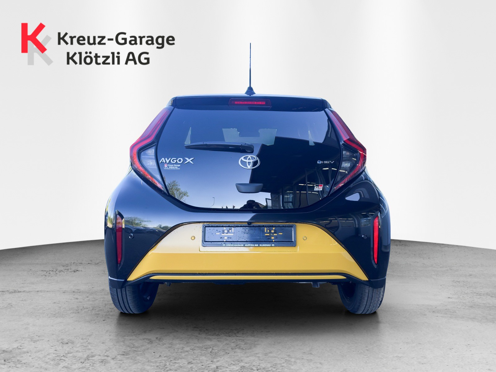 TOYOTA Aygo X 1.5 GR Sport e-CVT-image-3