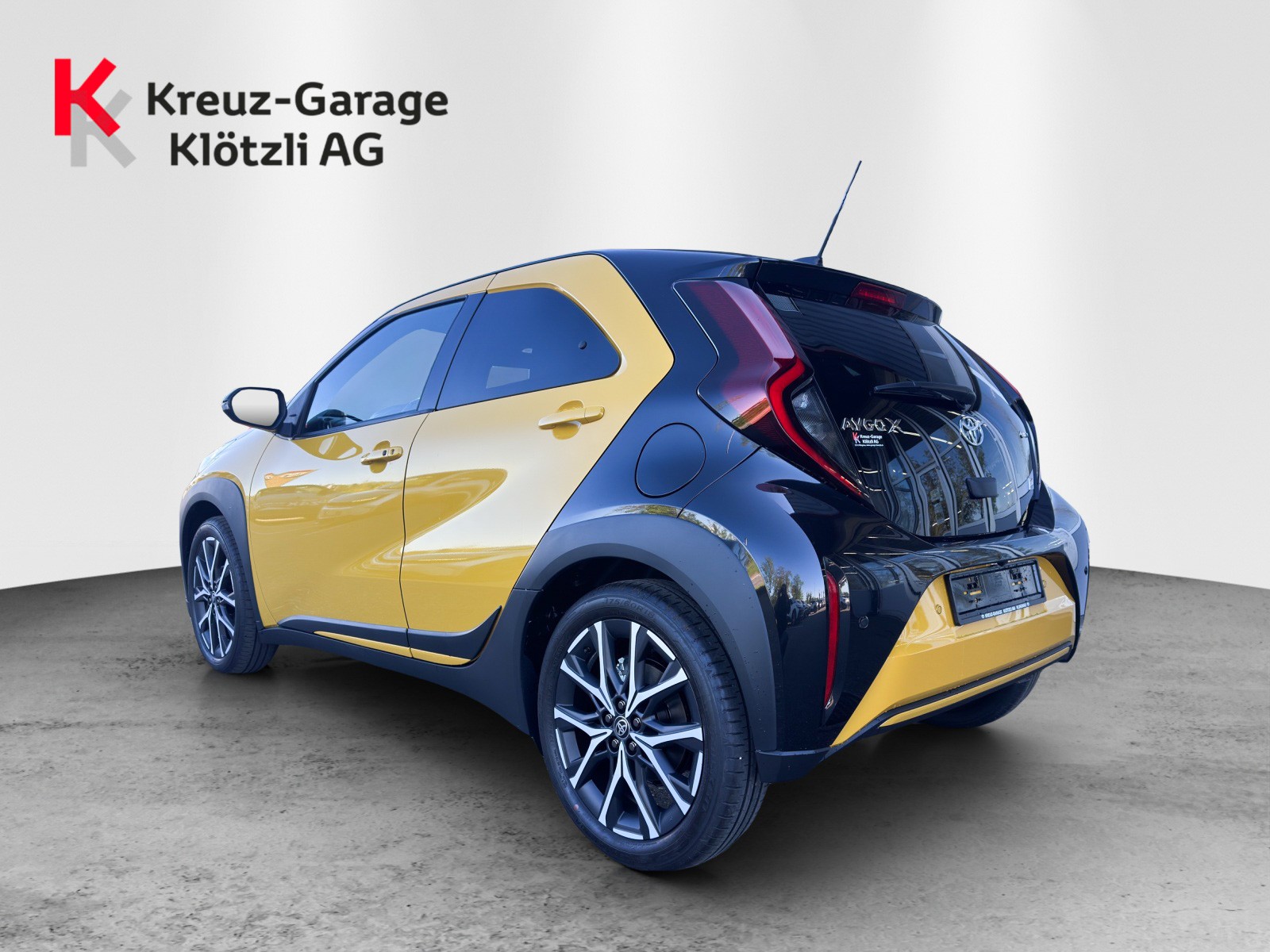 TOYOTA Aygo X 1.5 GR Sport e-CVT-image-4
