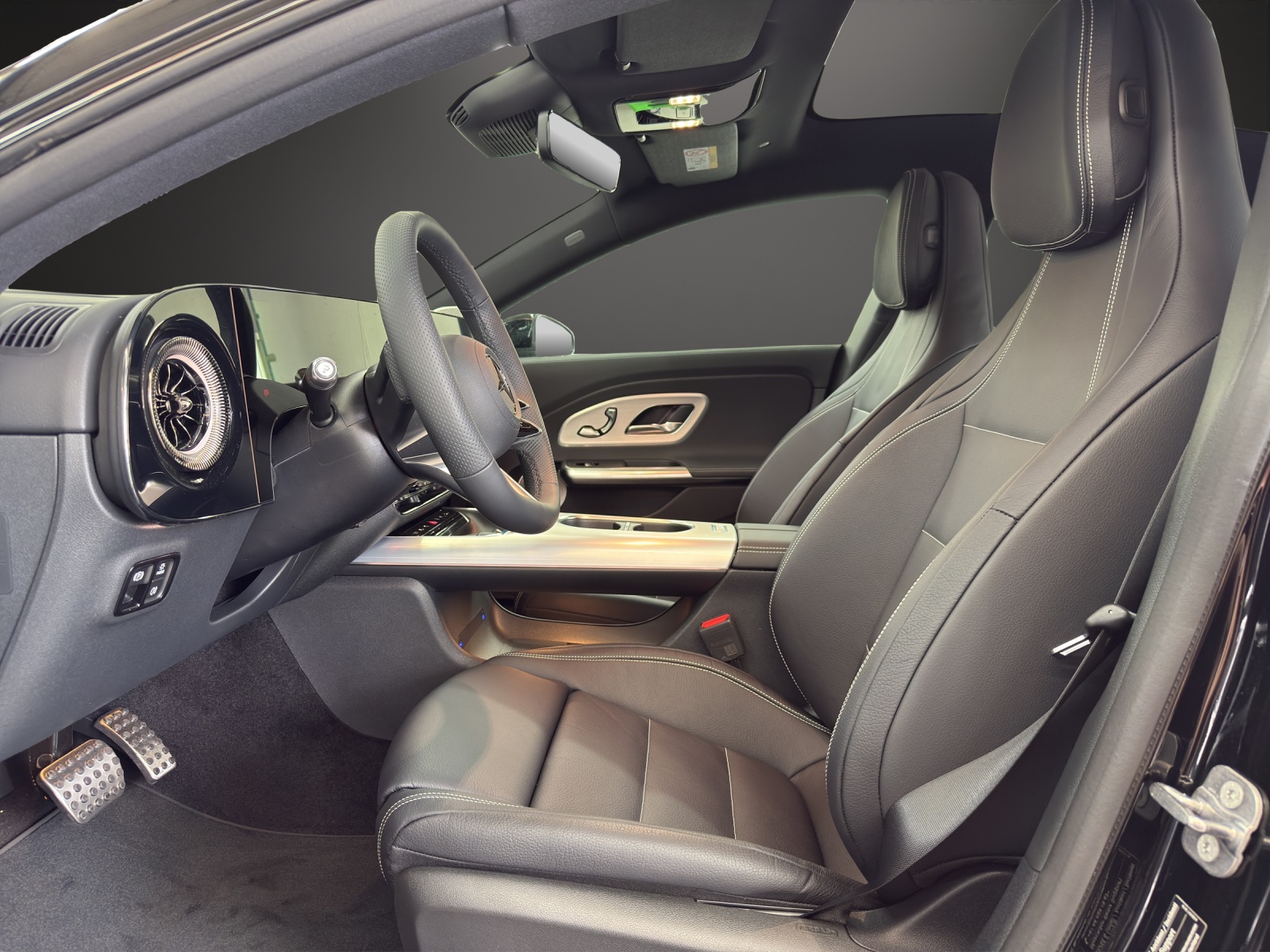 MERCEDES-BENZ CLA 220 4Matic 8G-DCT-image-9