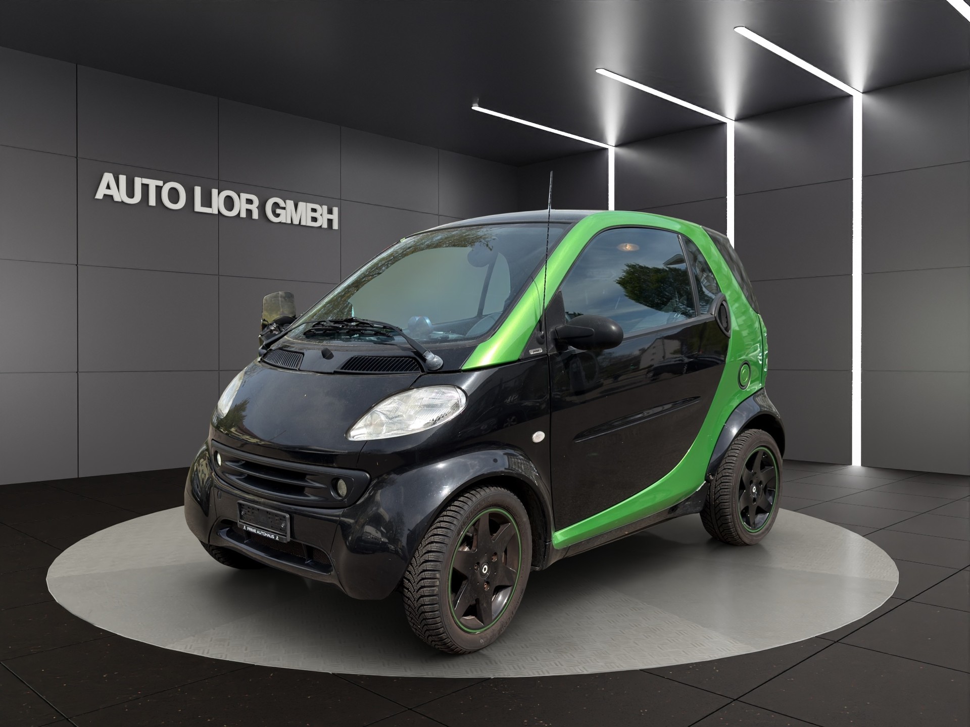SMART fortwo pulse-image-0