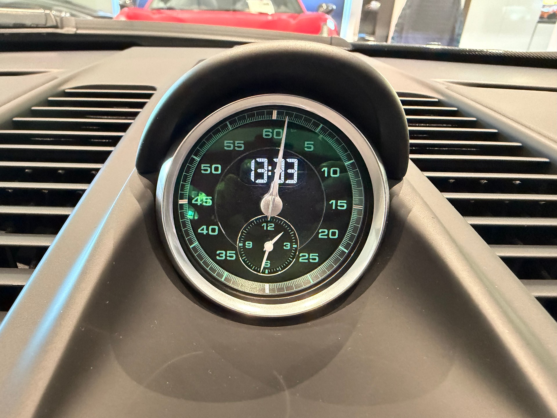 PORSCHE 911 Carrera S 50 Years-image-12