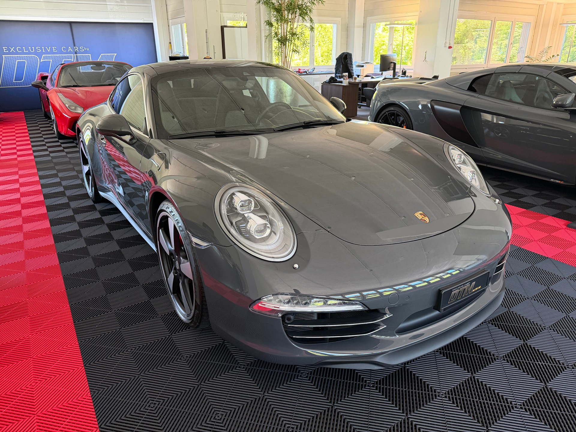 PORSCHE 911 Carrera S 50 Years-image-7