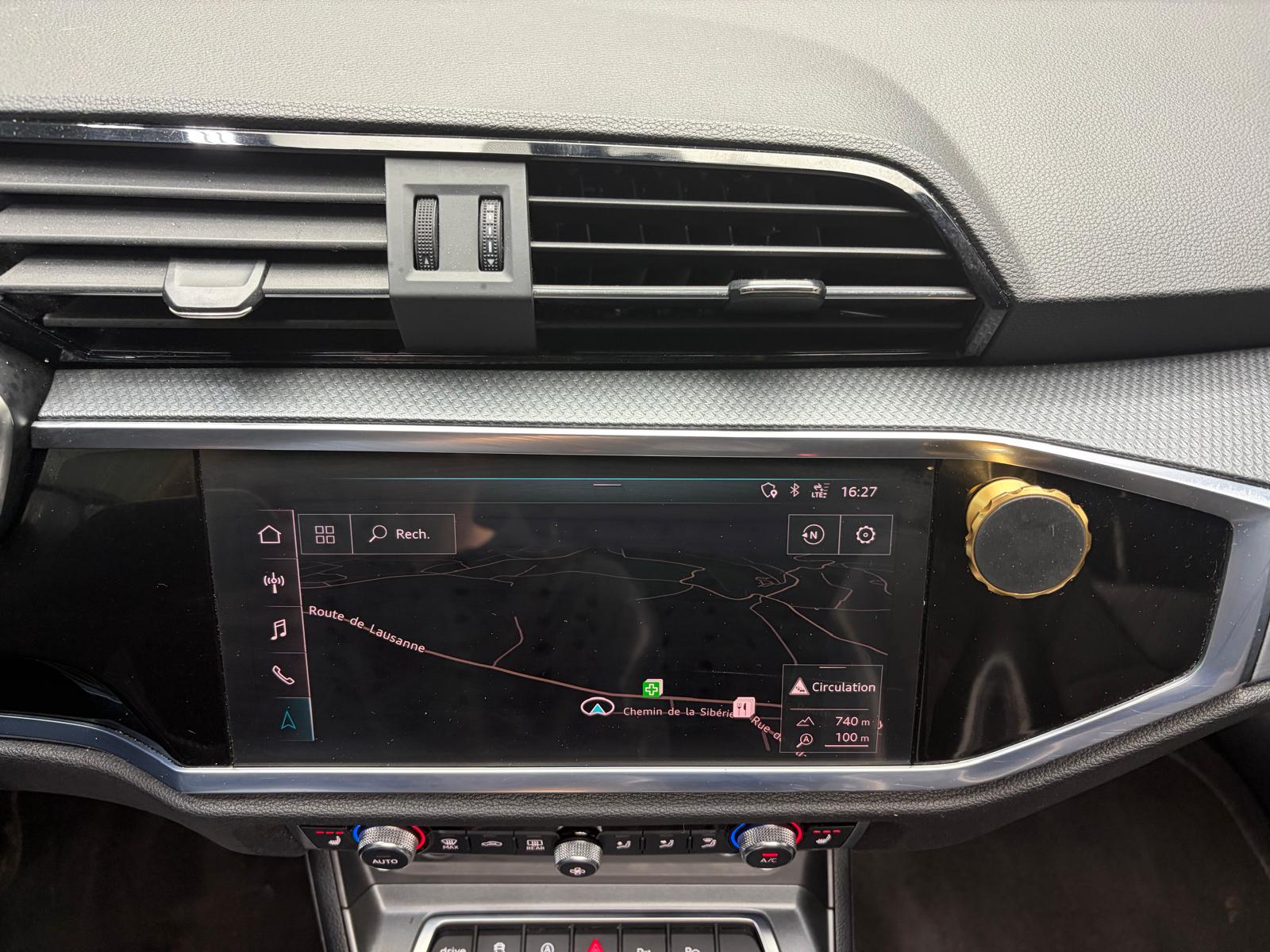 AUDI Q3 35 TFSI advanced S-tronic - toit ouvrant-image-21