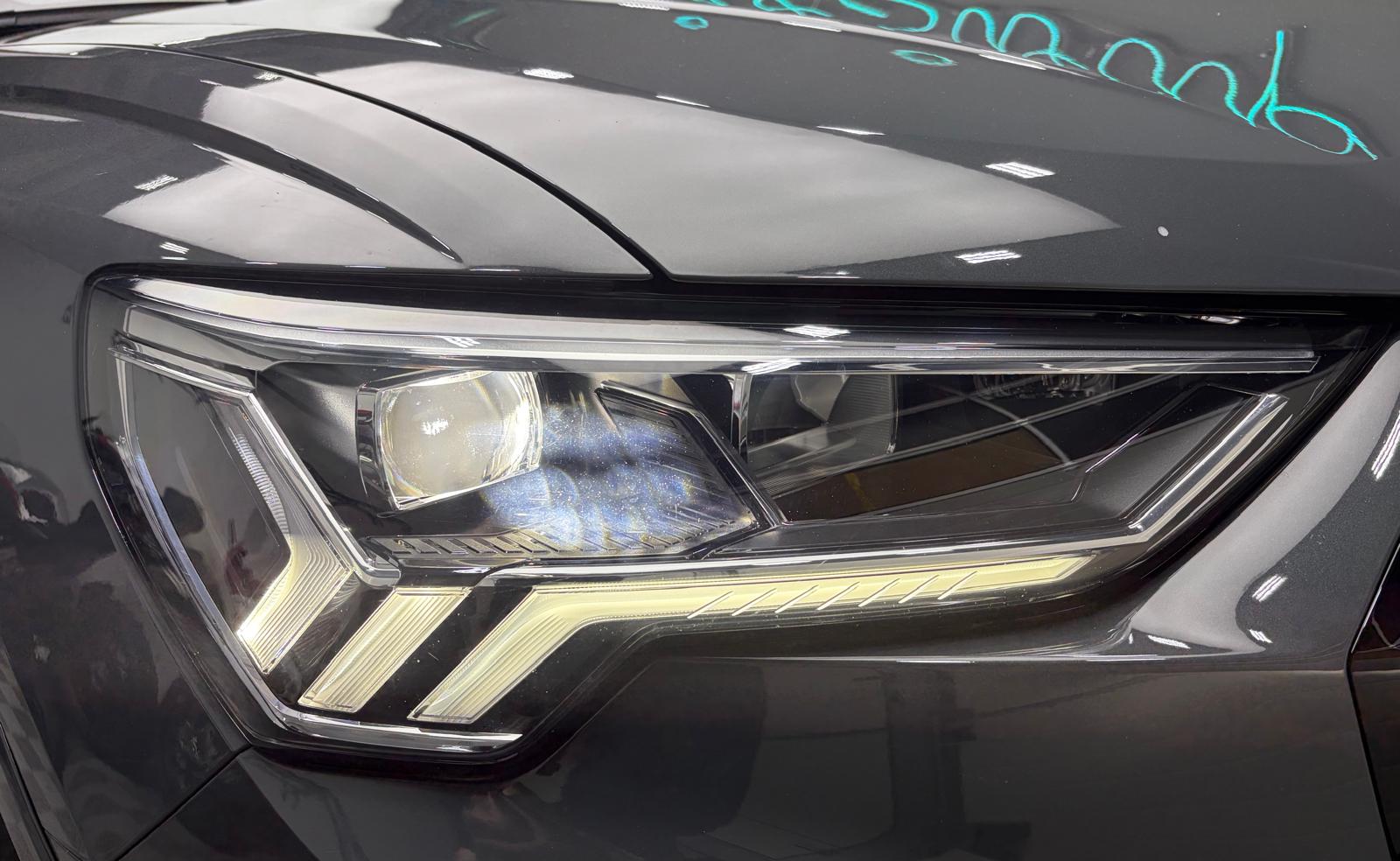 AUDI Q3 35 TFSI advanced S-tronic - toit ouvrant-showroom-element-3