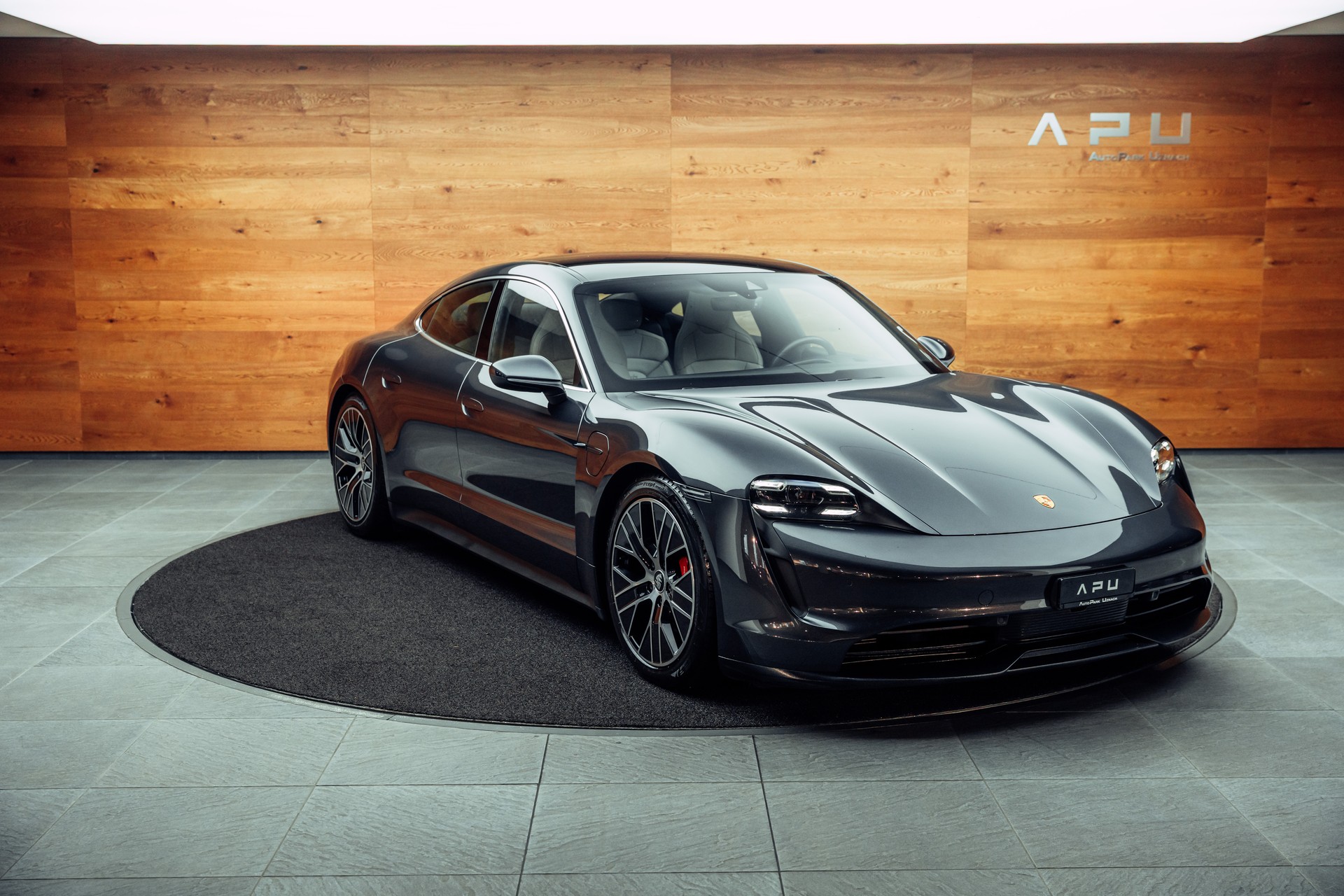 PORSCHE Taycan 4S-image-0