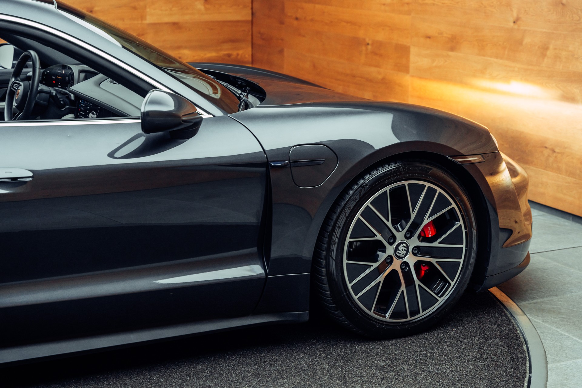 PORSCHE Taycan 4S-image-20