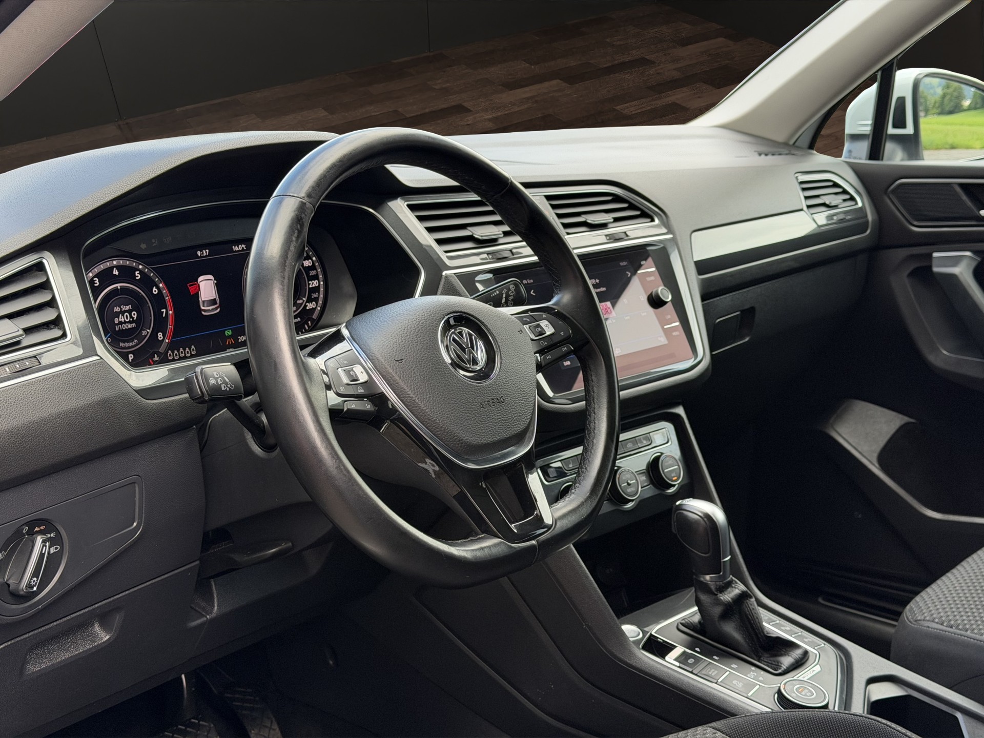 VW Tiguan Allspace 2.0TSI Comfortline 4Motion DSG-image-9