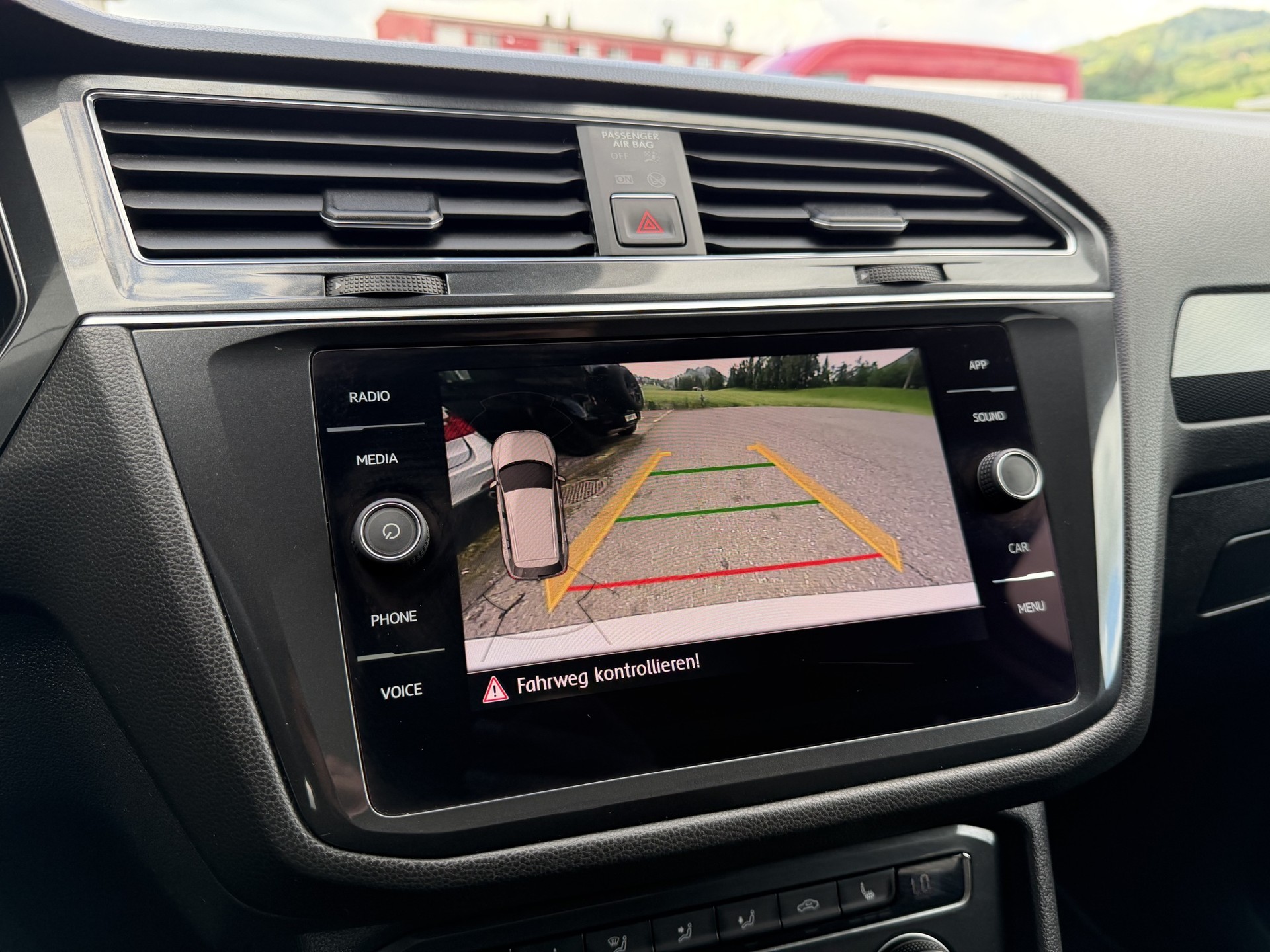 VW Tiguan Allspace 2.0TSI Comfortline 4Motion DSG-image-16