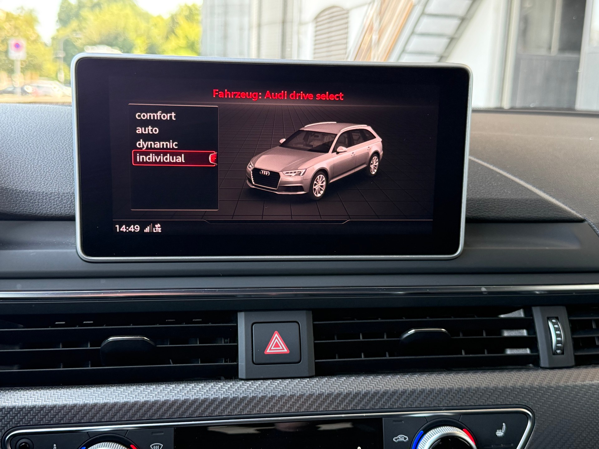 AUDI RS4 Avant 2.9 TFSI quattro tiptronic-image-12