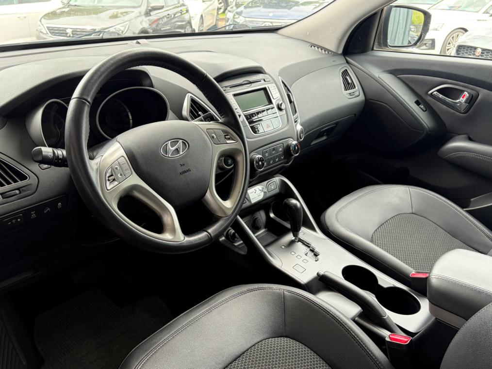 HYUNDAI iX35 2.0 Style 4WD-showroom-element-3