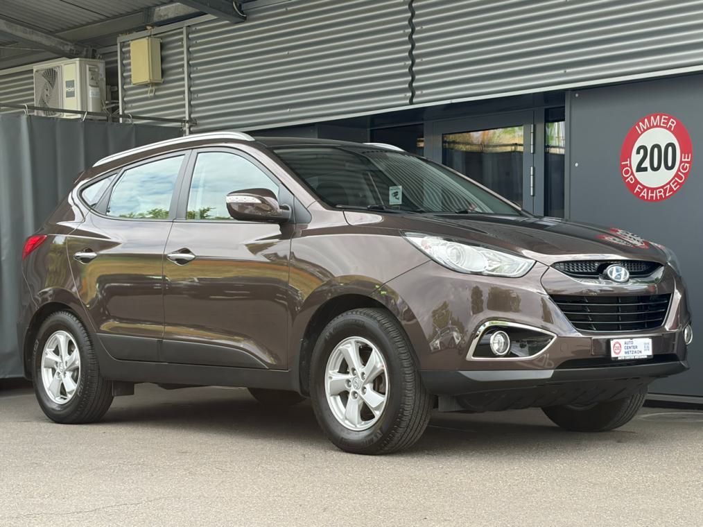 HYUNDAI iX35 2.0 Style 4WD-showroom-element-1