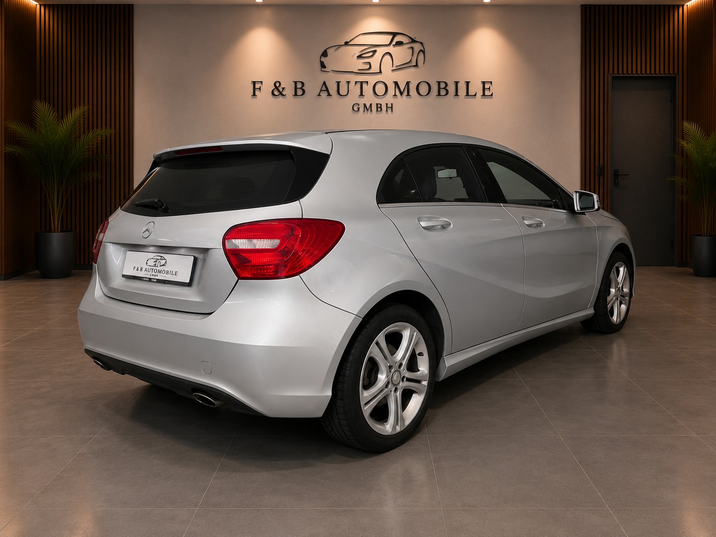 MERCEDES-BENZ A 200-image-5