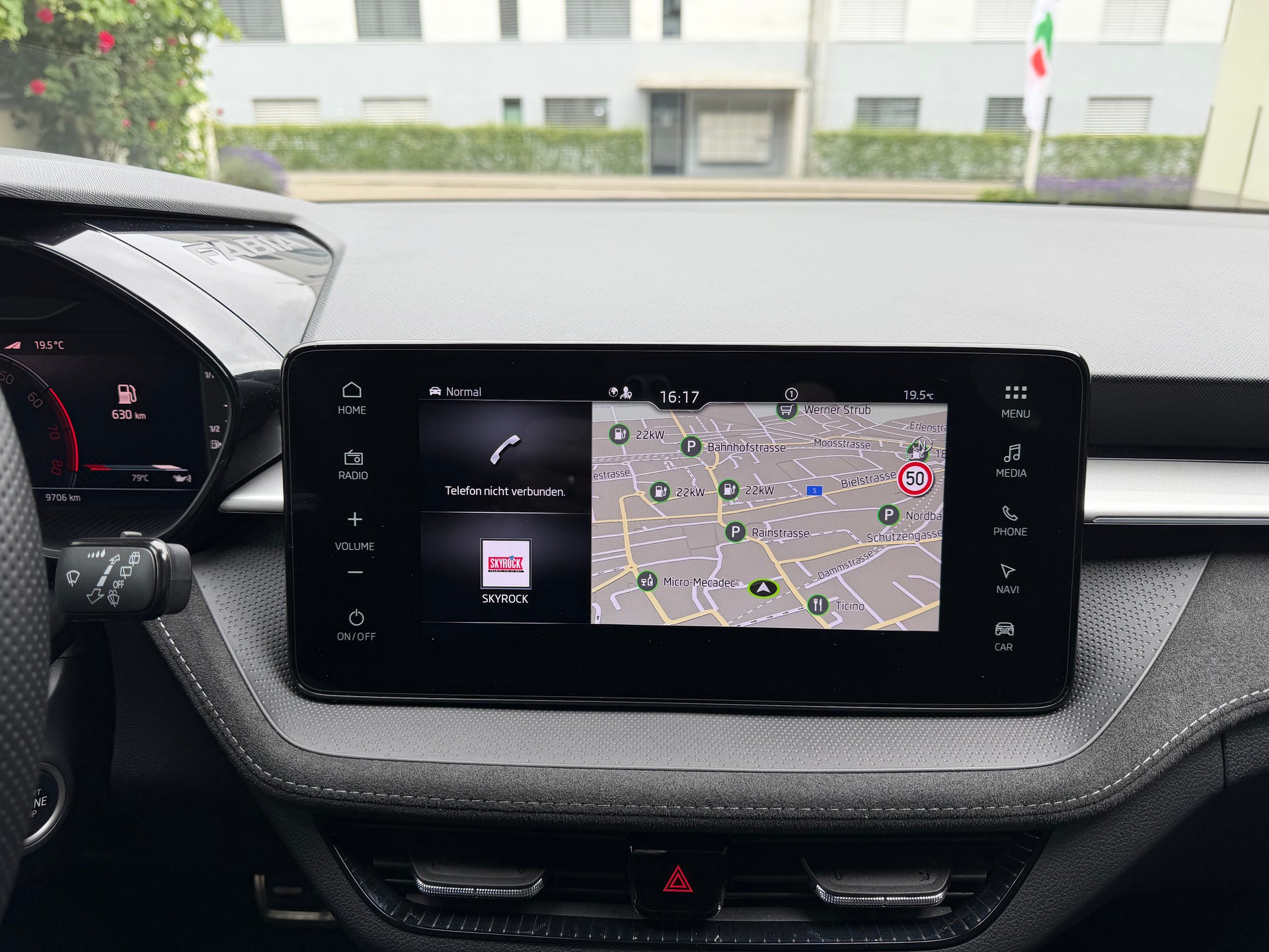 SKODA Fabia 1.0 TSI Selection DSG-image-7