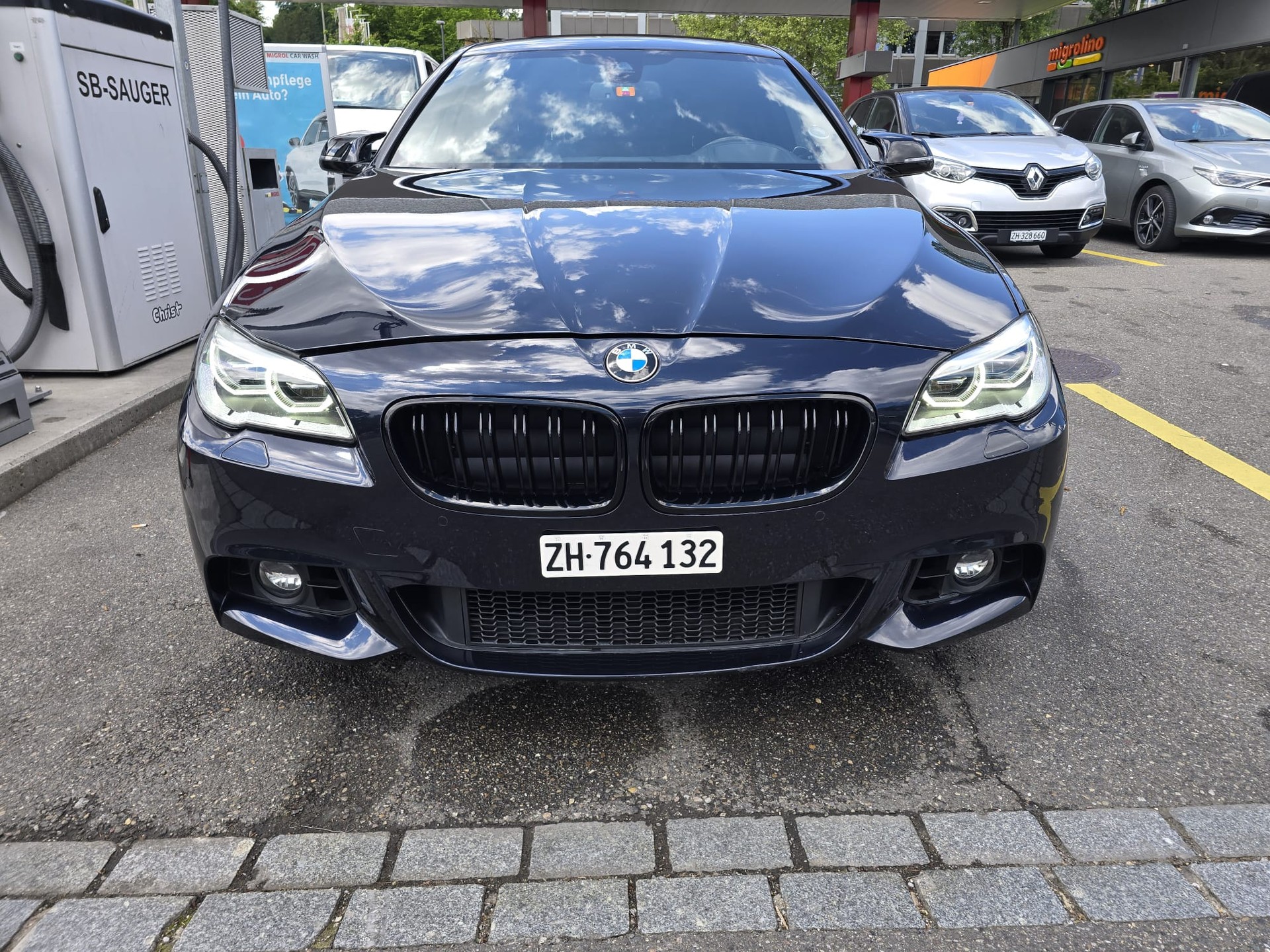 BMW xDrive-image-0