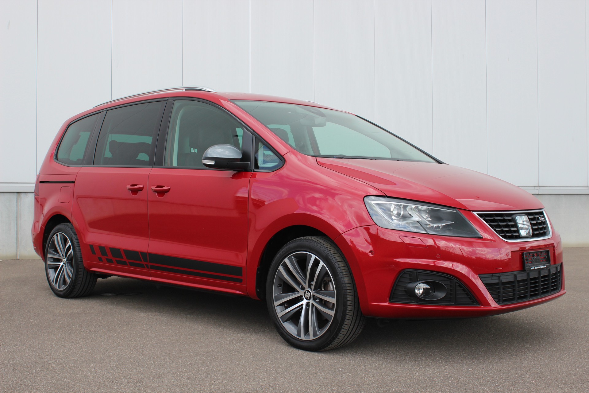SEAT Alhambra 1.4 TSI SWISS FR-image-2