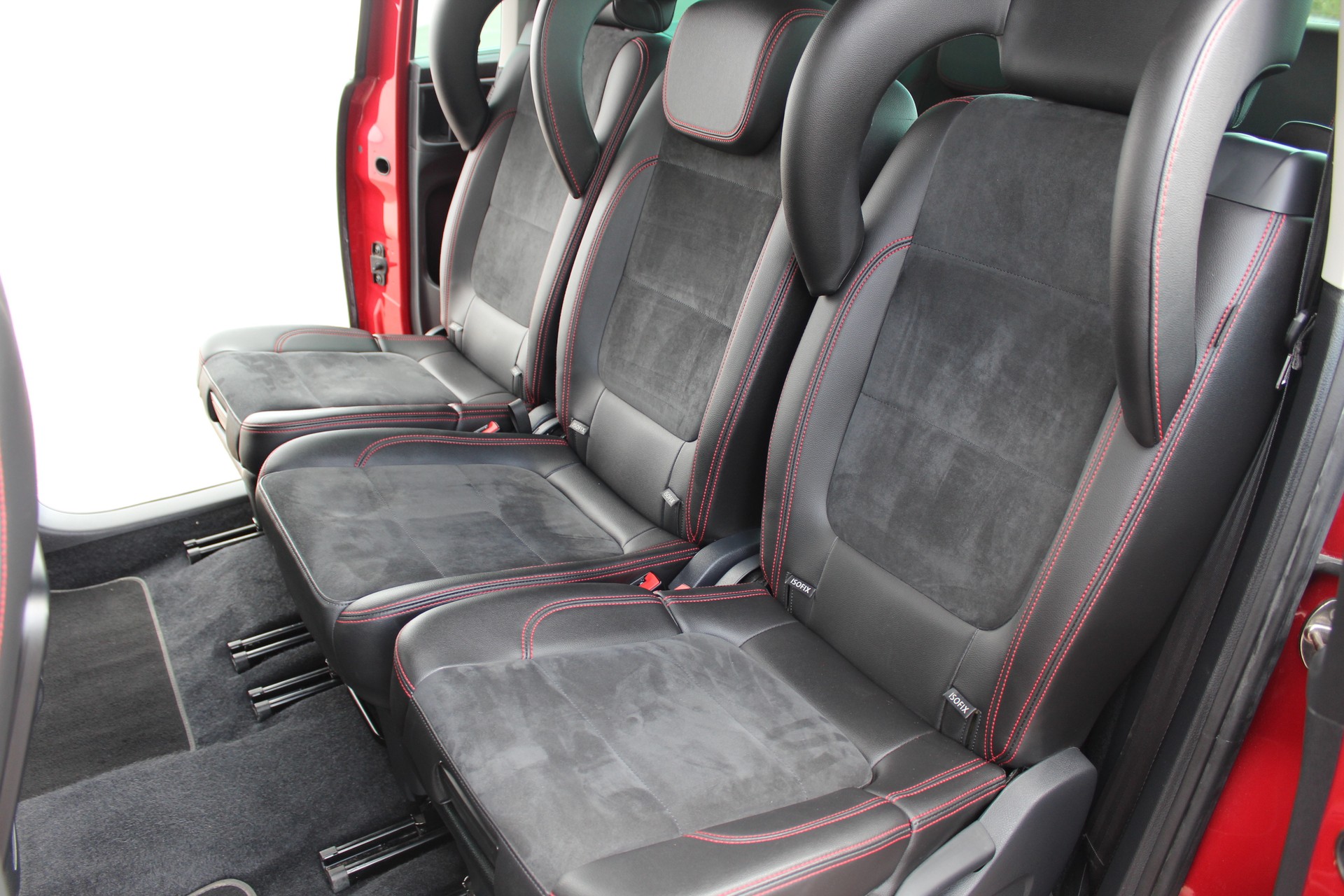 SEAT Alhambra 1.4 TSI SWISS FR-image-8
