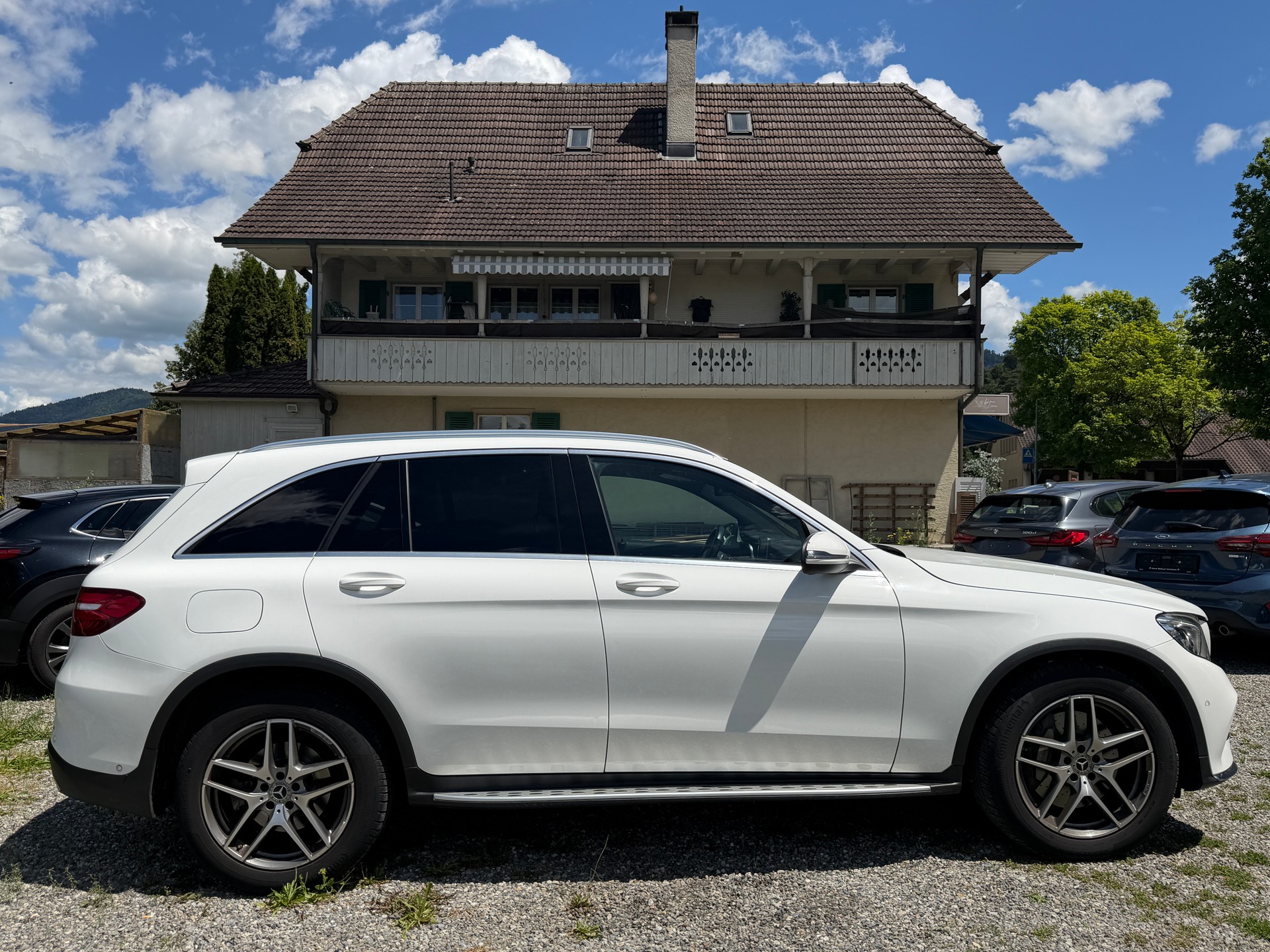 MERCEDES-BENZ GLC 220 d AMG Line 4Matic 9G-Tronic-image-6