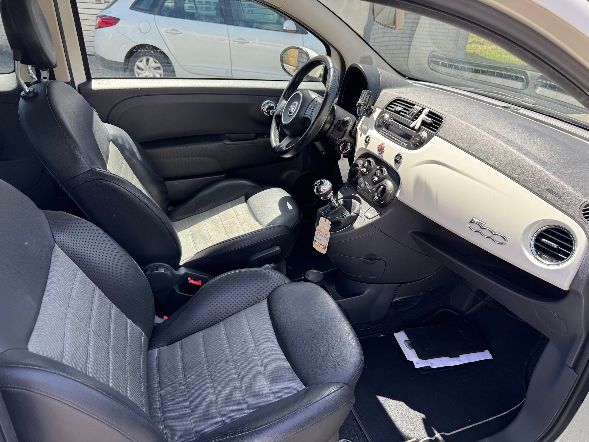 FIAT 500 1.2 Lounge-image-11