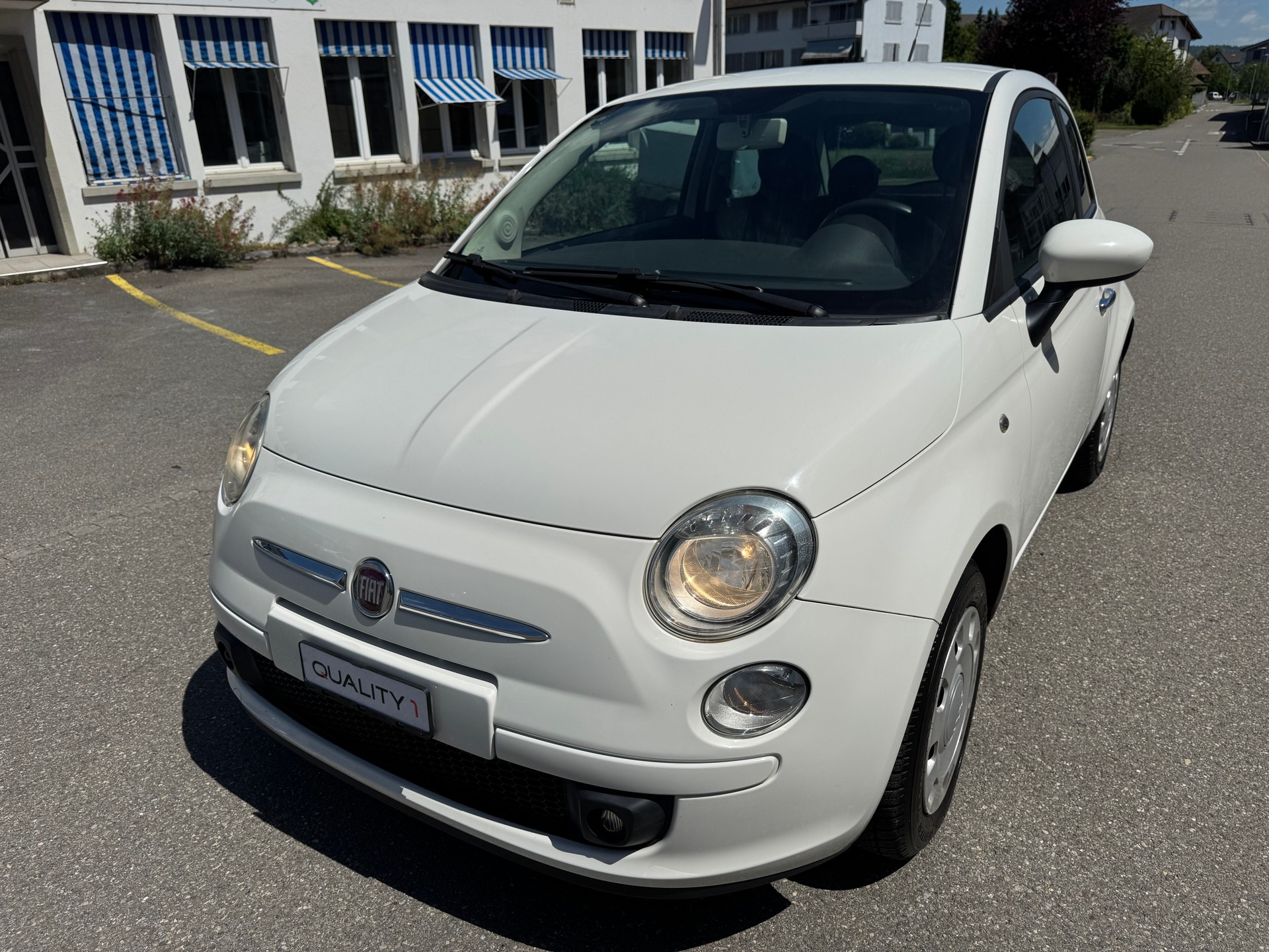 FIAT 500 1.2 Lounge-image-2