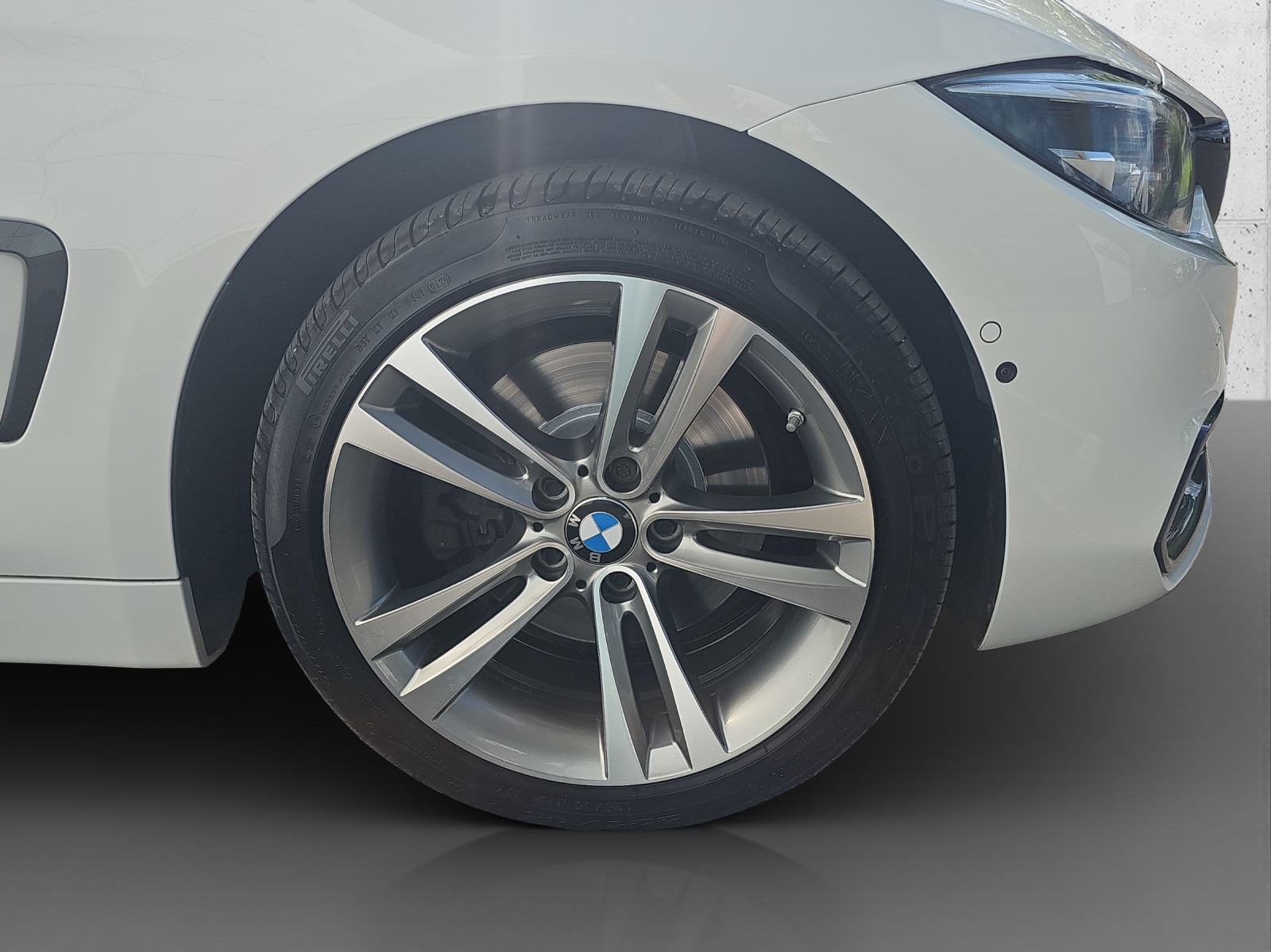 BMW 430i Cabrio xDrive Sport-image-8