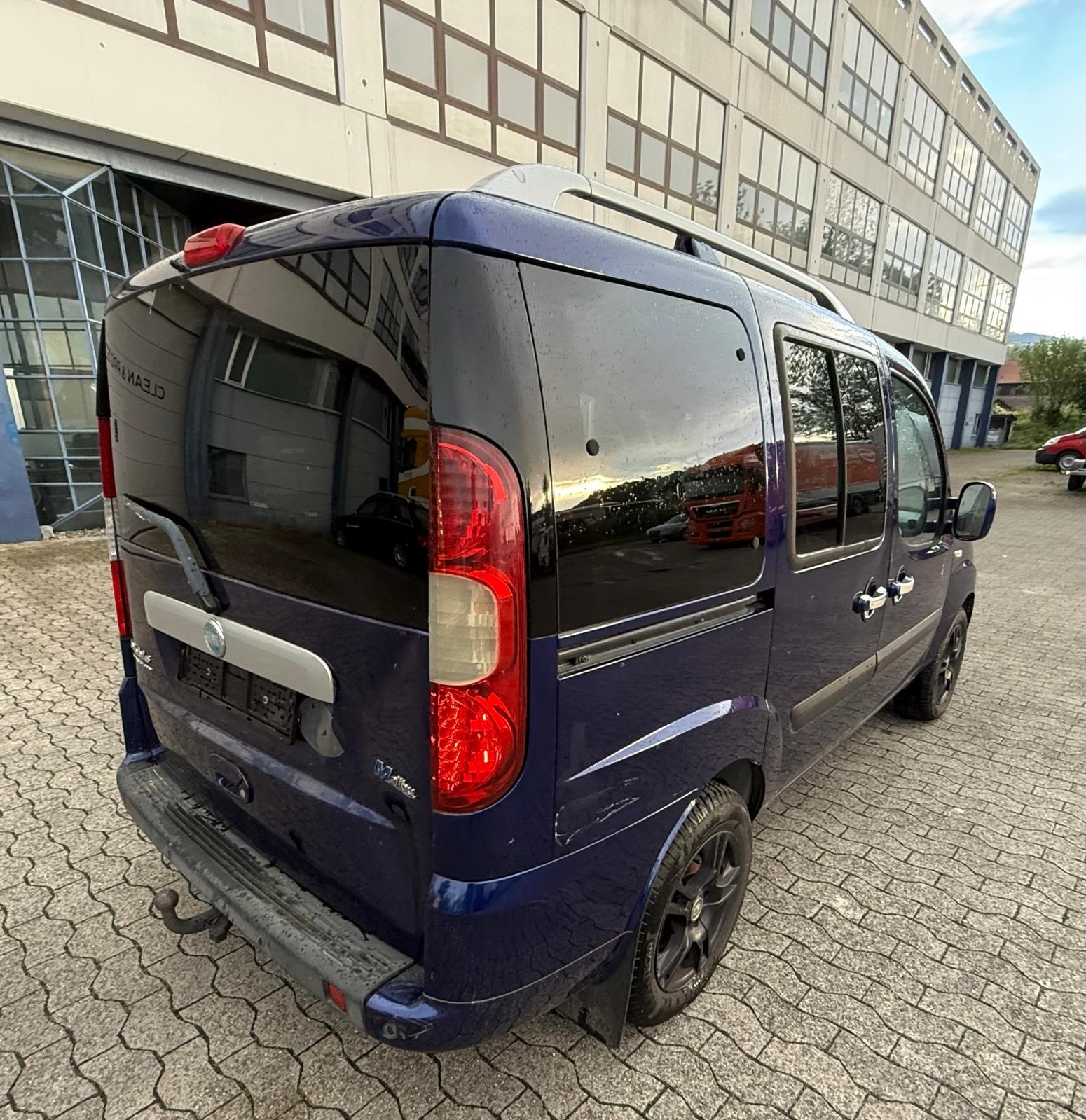 FIAT Doblò 1.9 JTD Dynamic-image-2