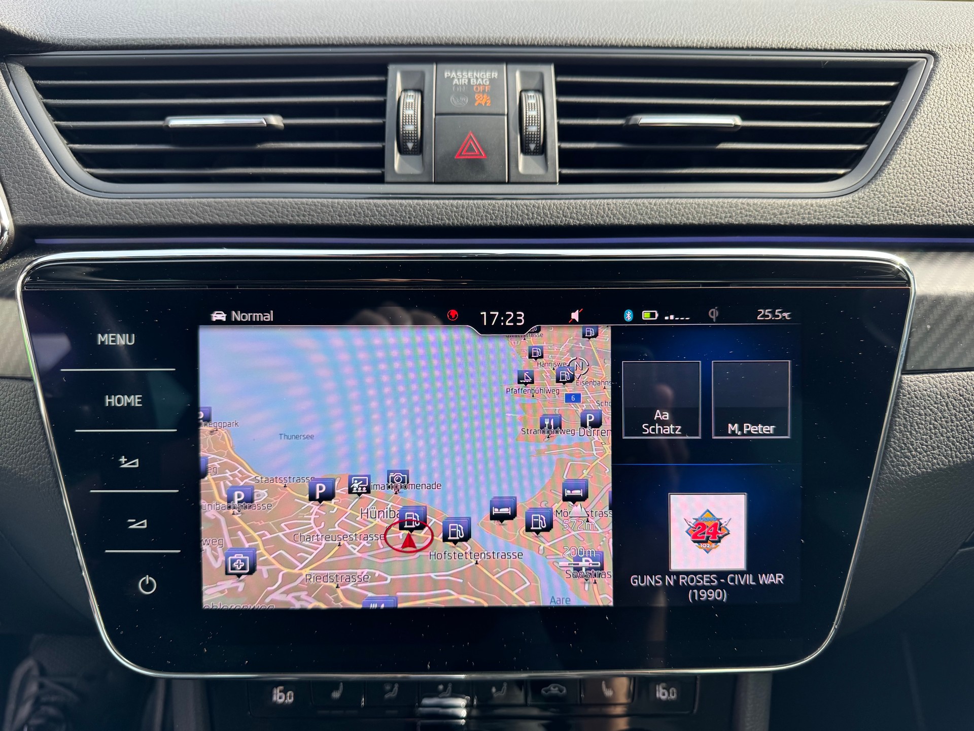 SKODA Superb Combi 2.0 TDi SportLine DSG-image-9