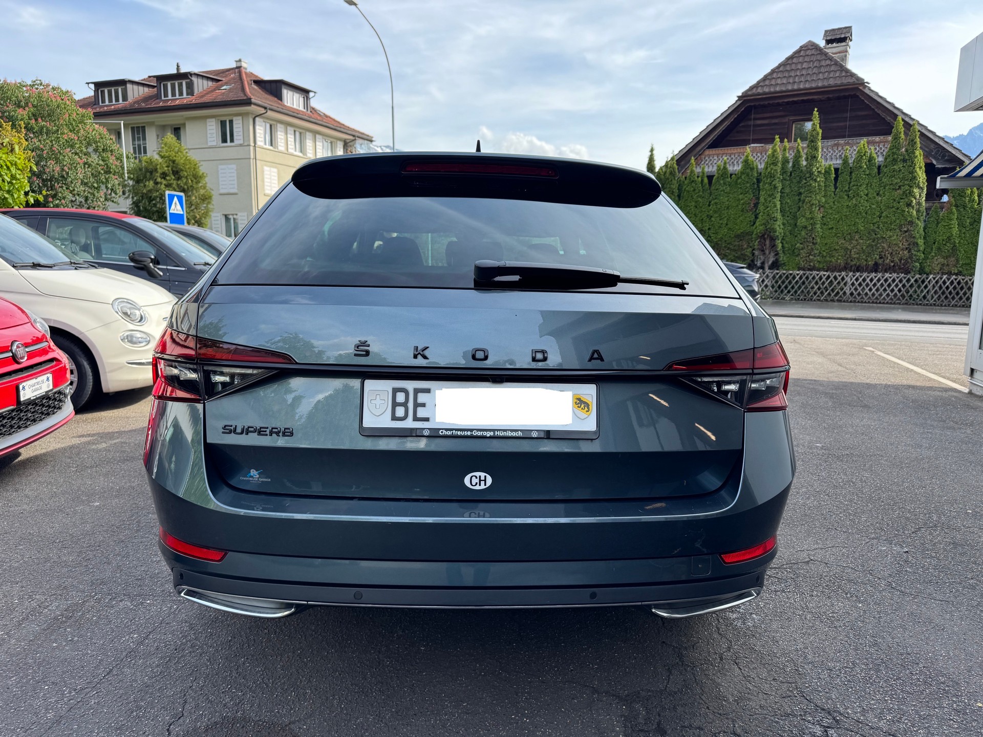 SKODA Superb Combi 2.0 TDi SportLine DSG-image-5