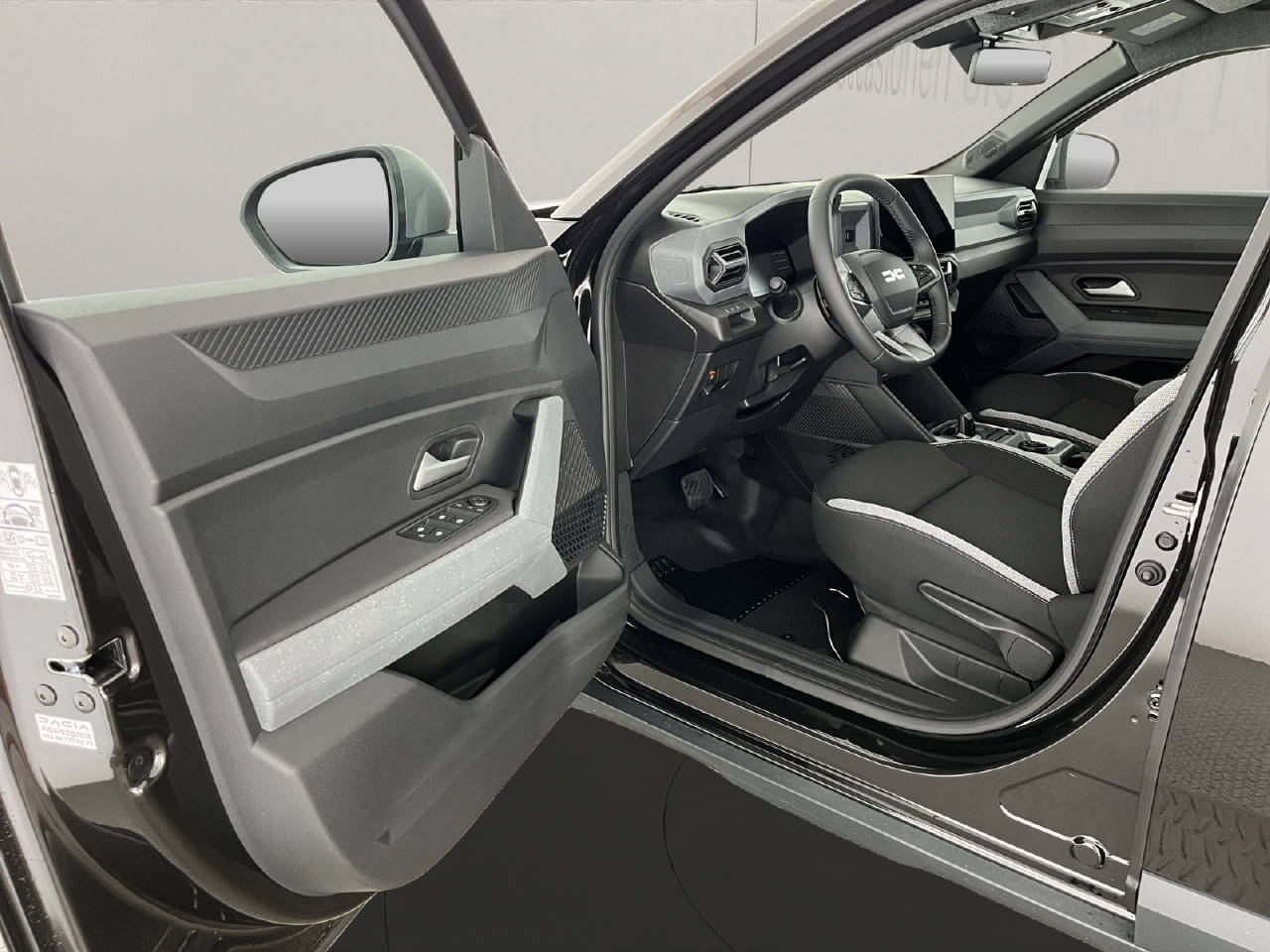 DACIA Duster 1.2 Hybrid Journey 4WD-image-6