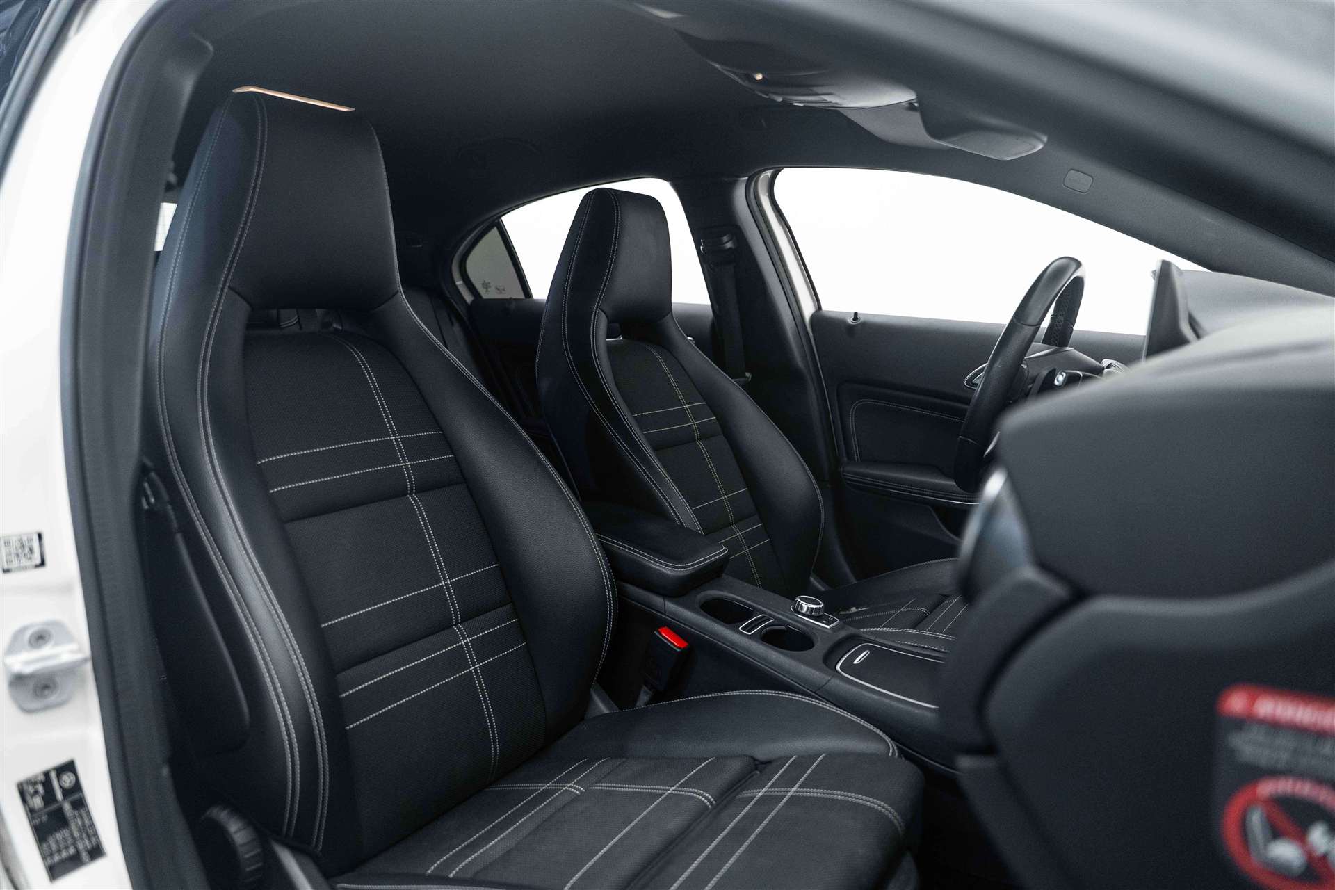 MERCEDES-BENZ A 200 CDI Urban 7G-DCT-image-10