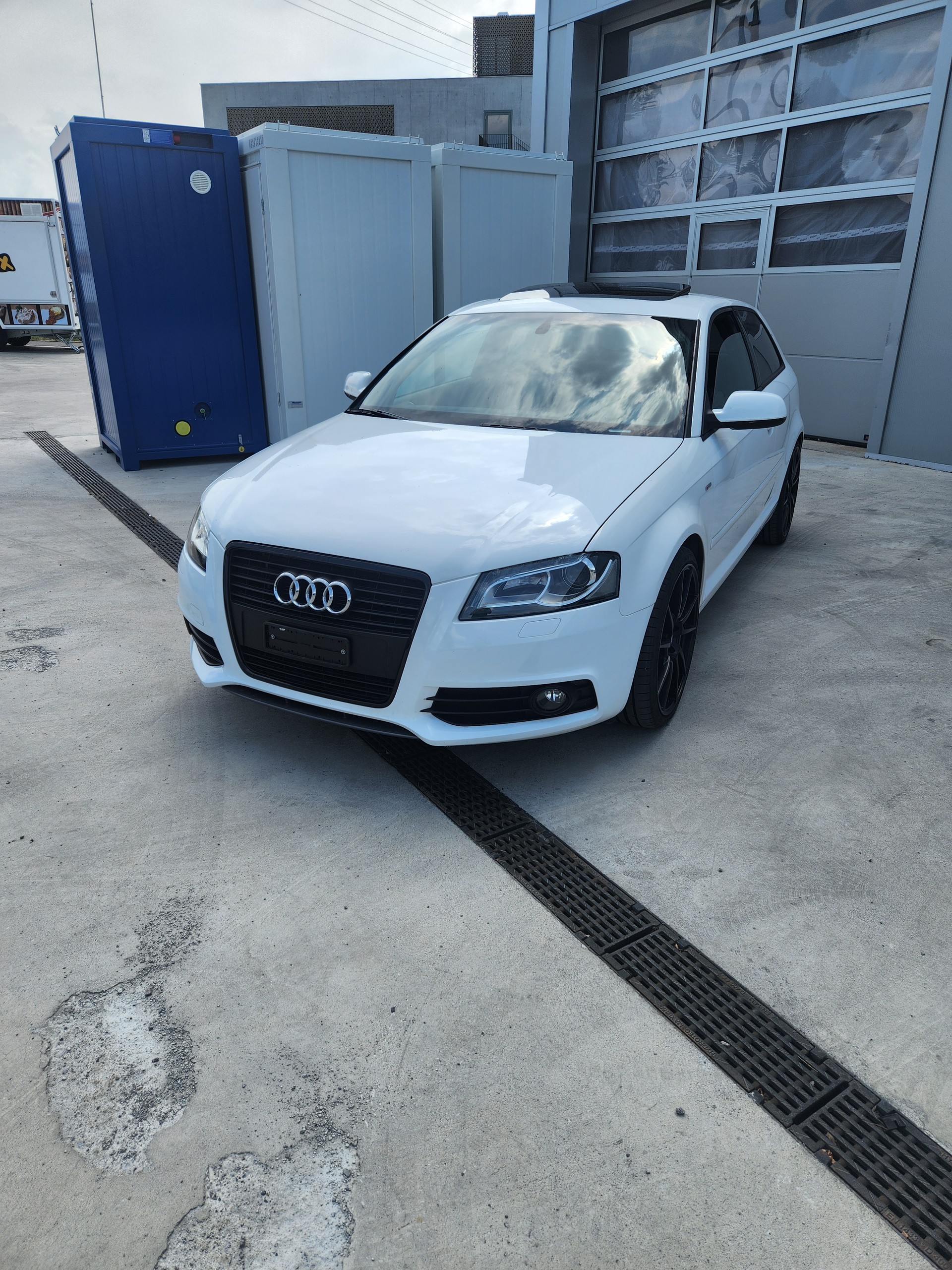 AUDI A3 2.0 TFSI Style S line-image-11