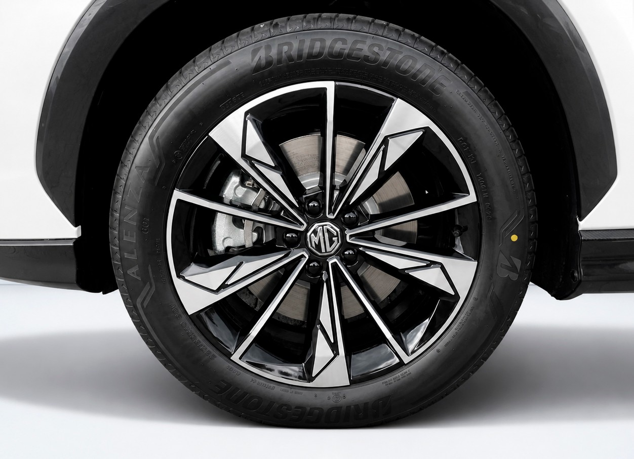 MG HS 1.5 T Hybrid+ Luxury *7 Jahre MG Garantie/150'000 km*-image-6