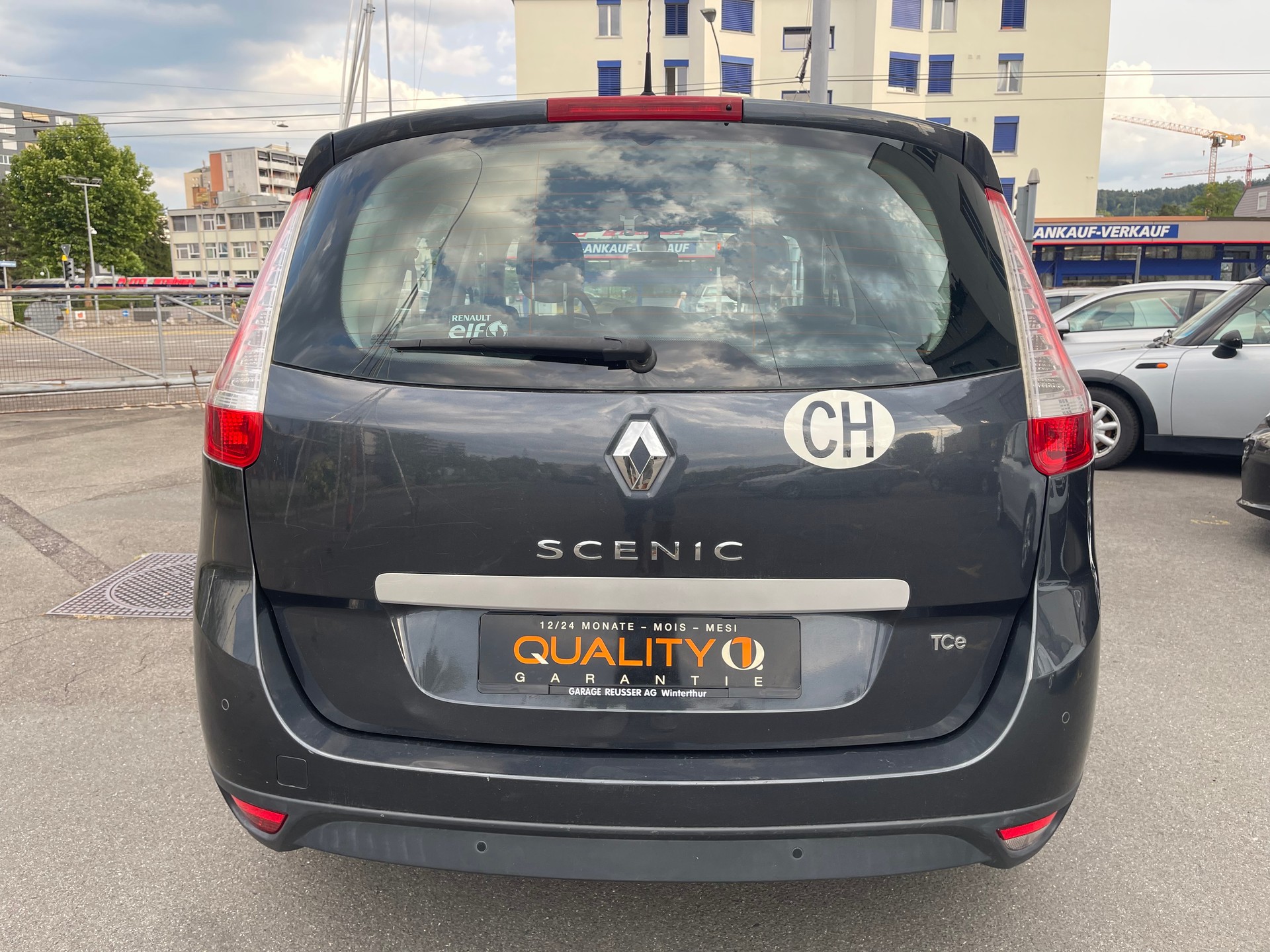 RENAULT Grand Scénic 1.4 16V Turbo Dynamique-image-5