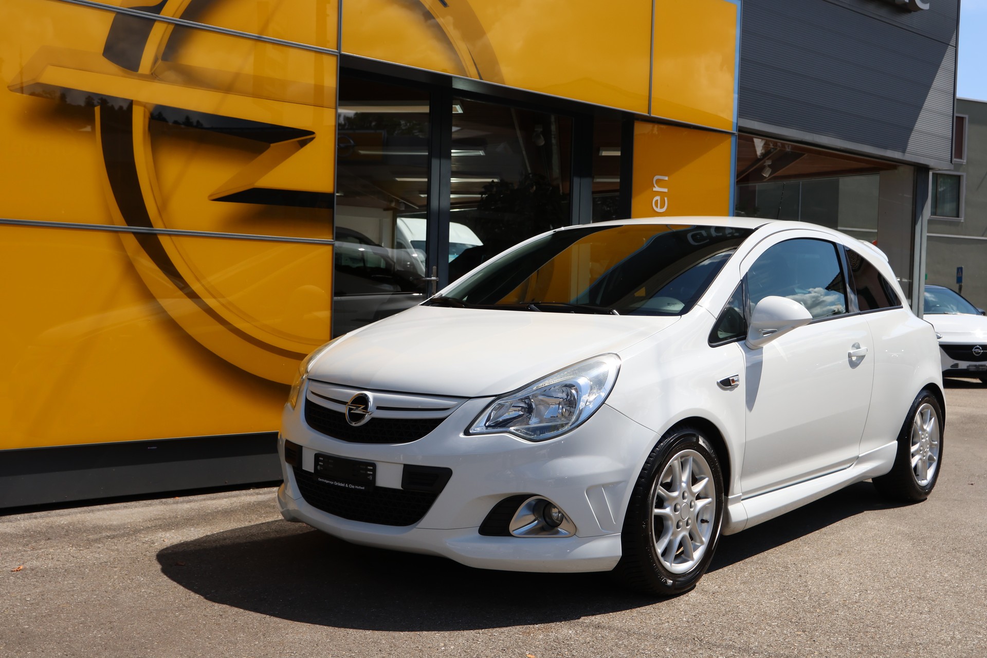 OPEL Corsa 1.6 Turbo OPC-image-0