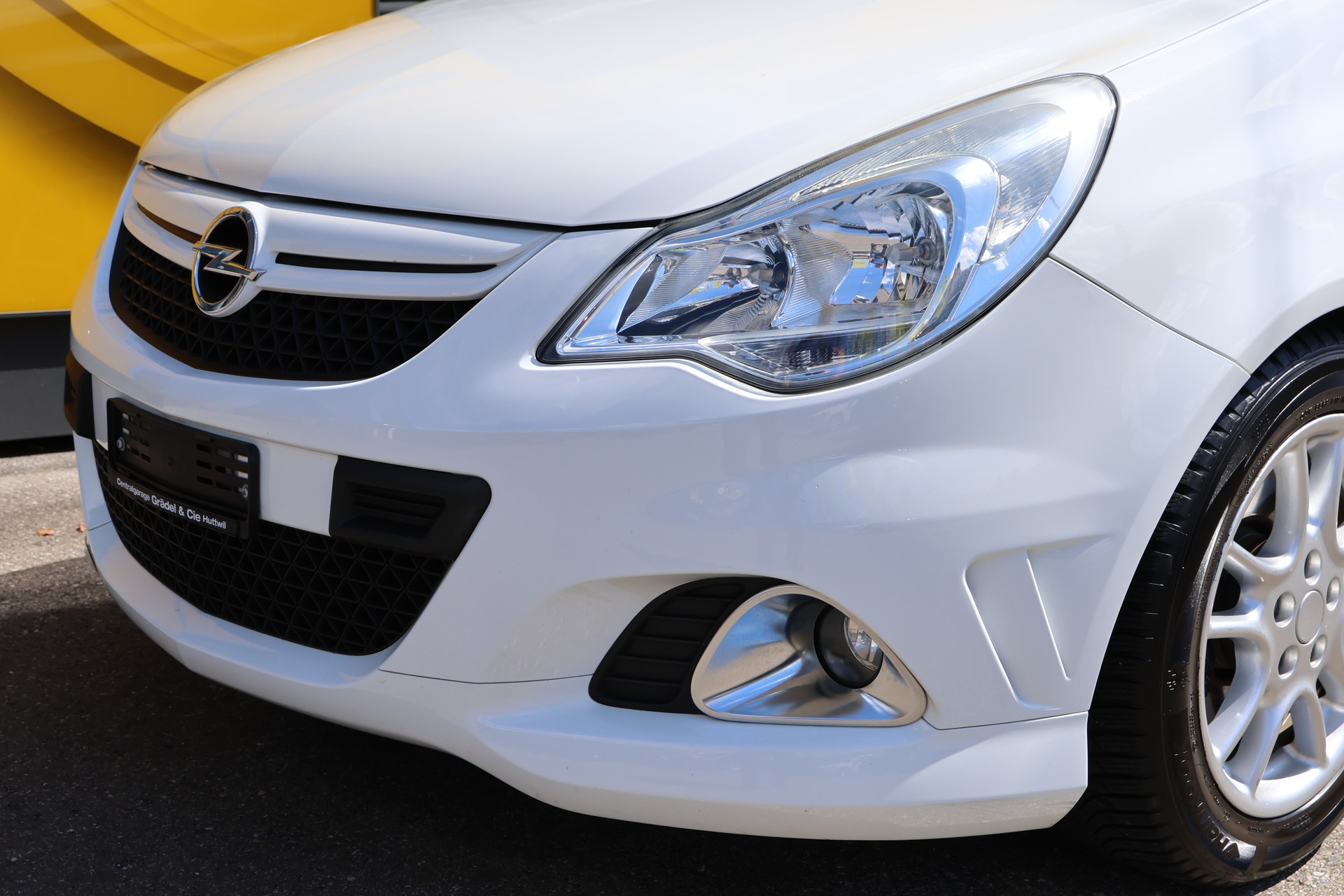 OPEL Corsa 1.6 Turbo OPC-image-10
